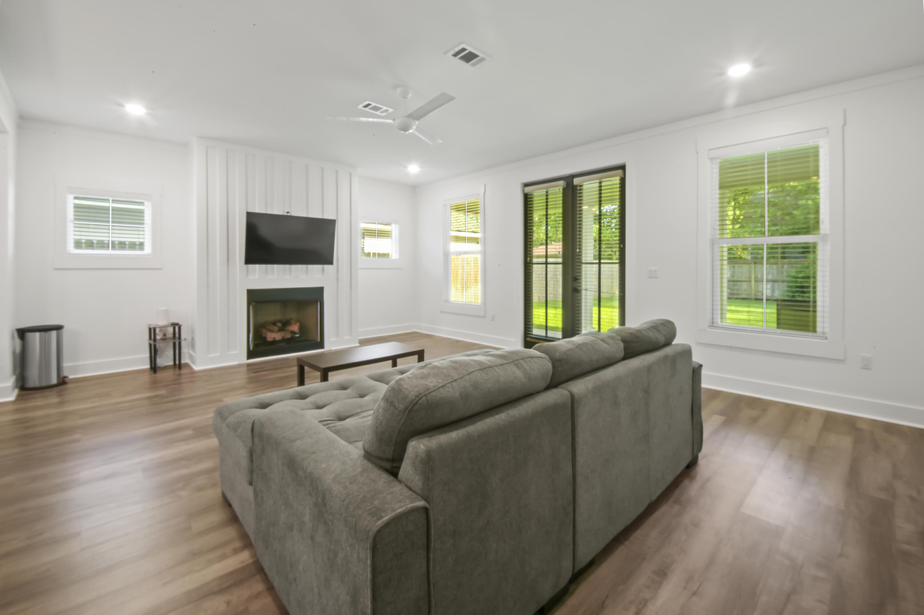 EAST HILL - Residential
