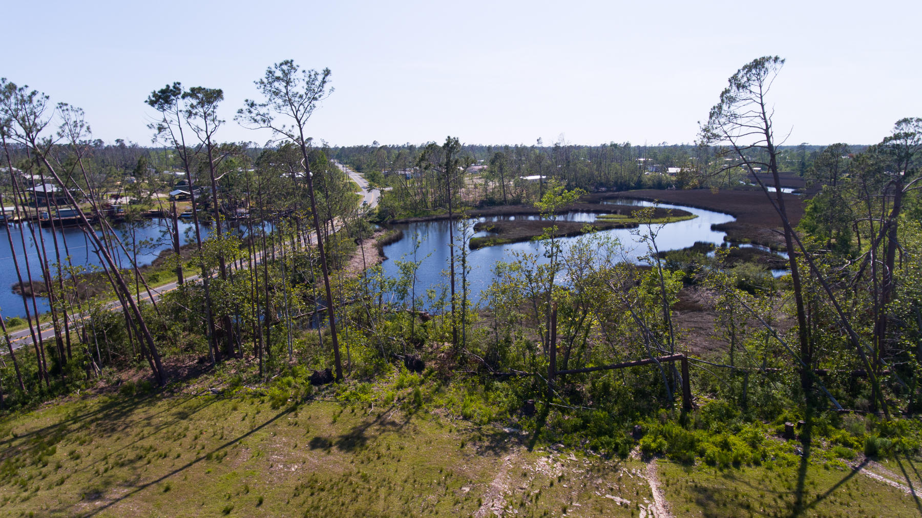 NO RECORDED PROJECT - Land