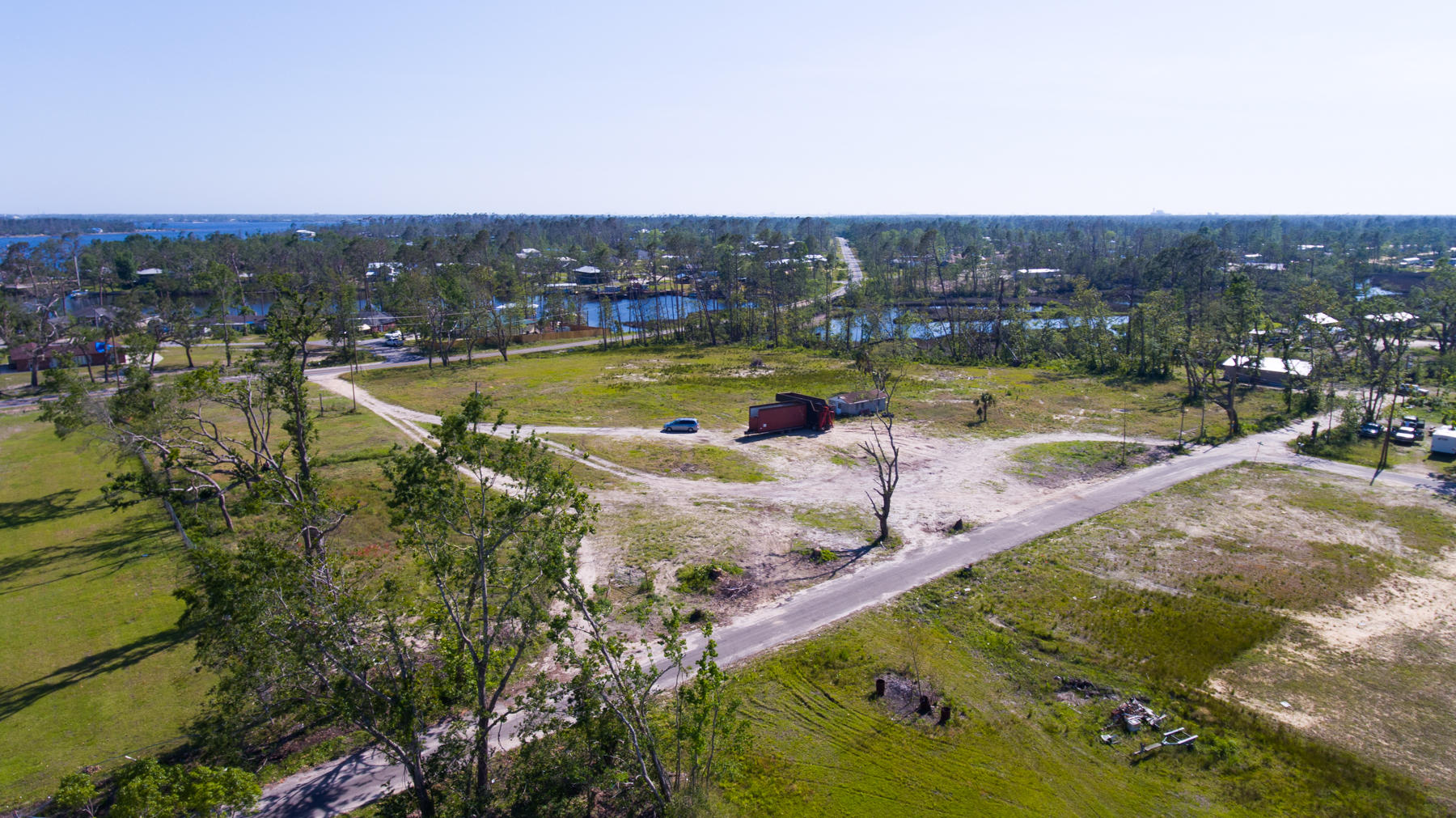 NO RECORDED PROJECT - Land