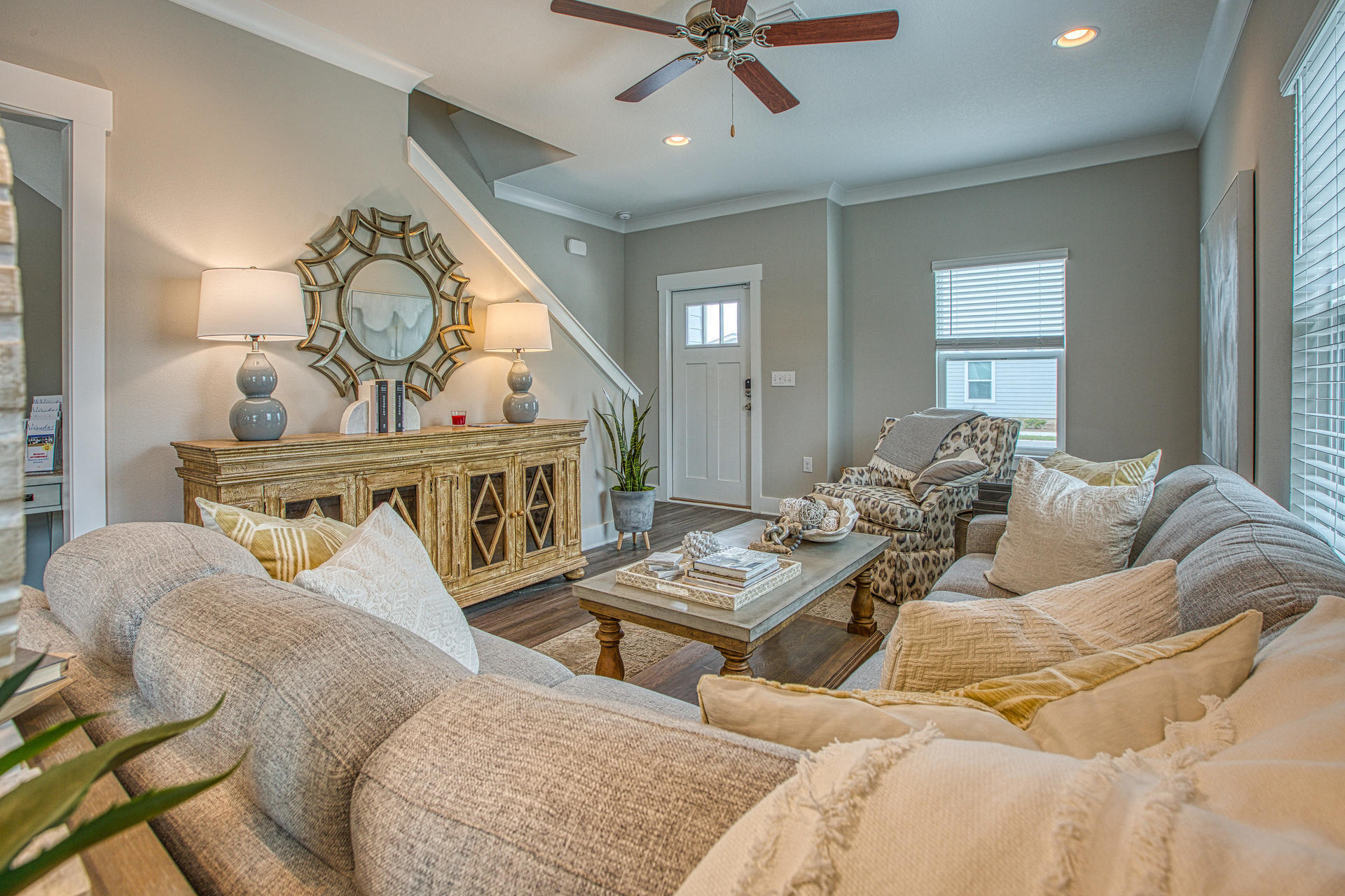 VERANDAS AT FREEPORT - Residential Lease