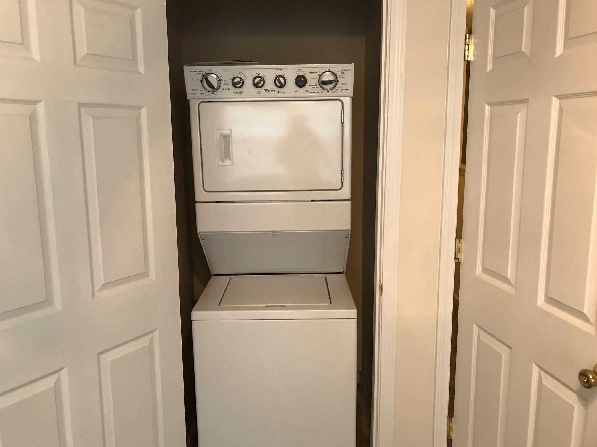 ROLLING PINES - Residential Lease