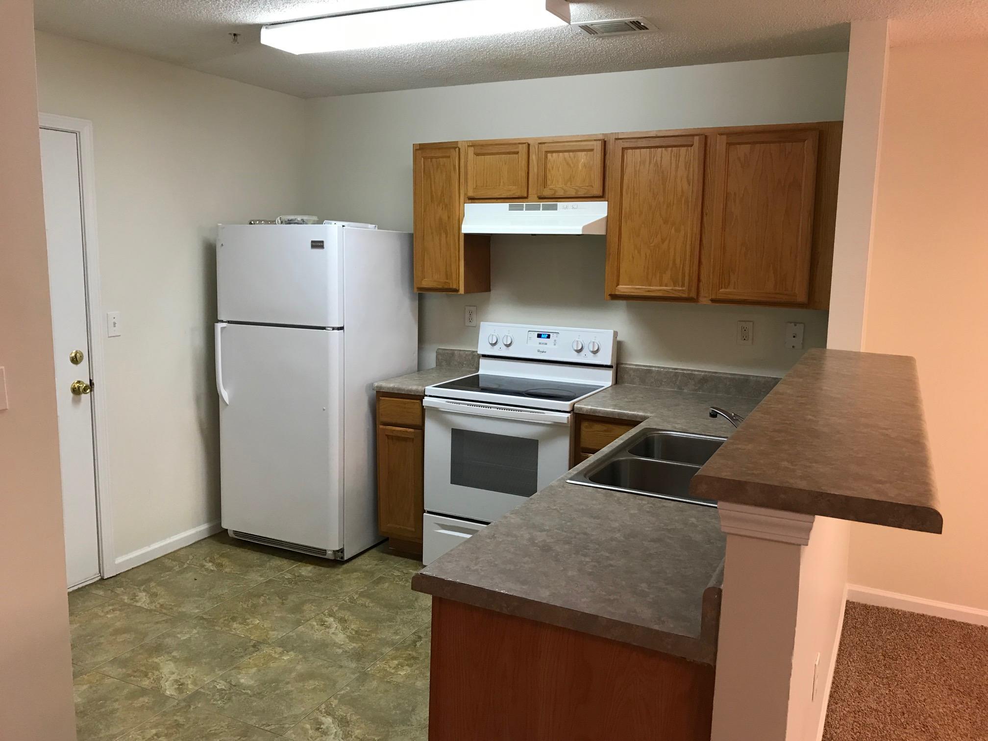 ROLLING PINES - Residential Lease