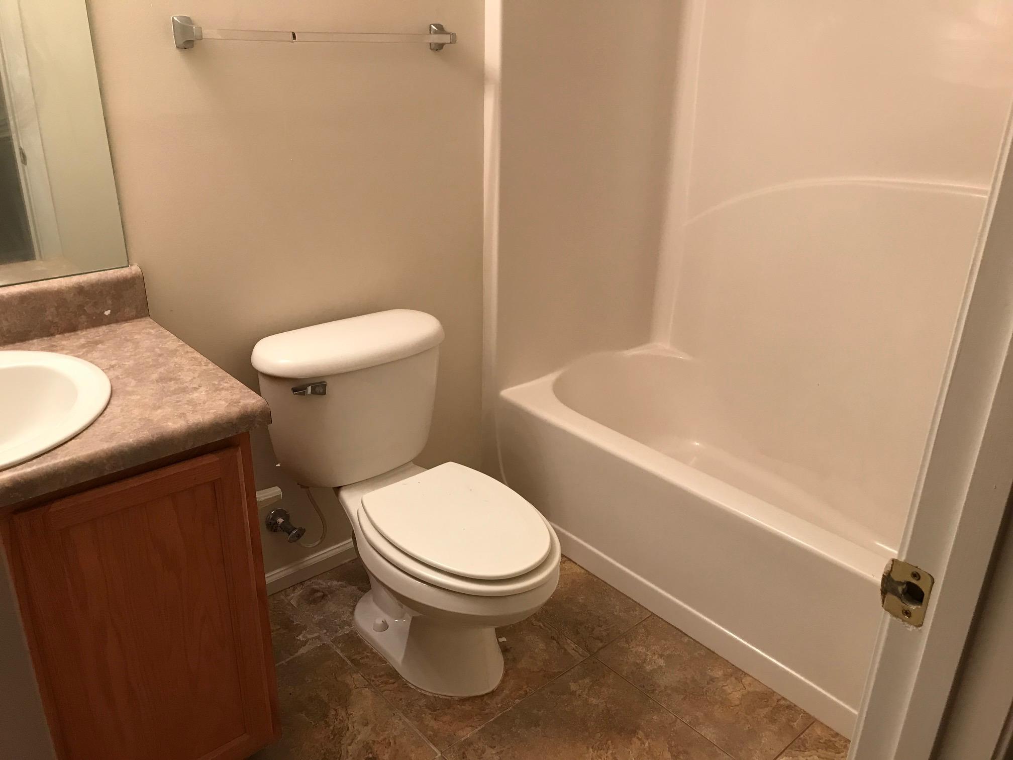 ROLLING PINES - Residential Lease