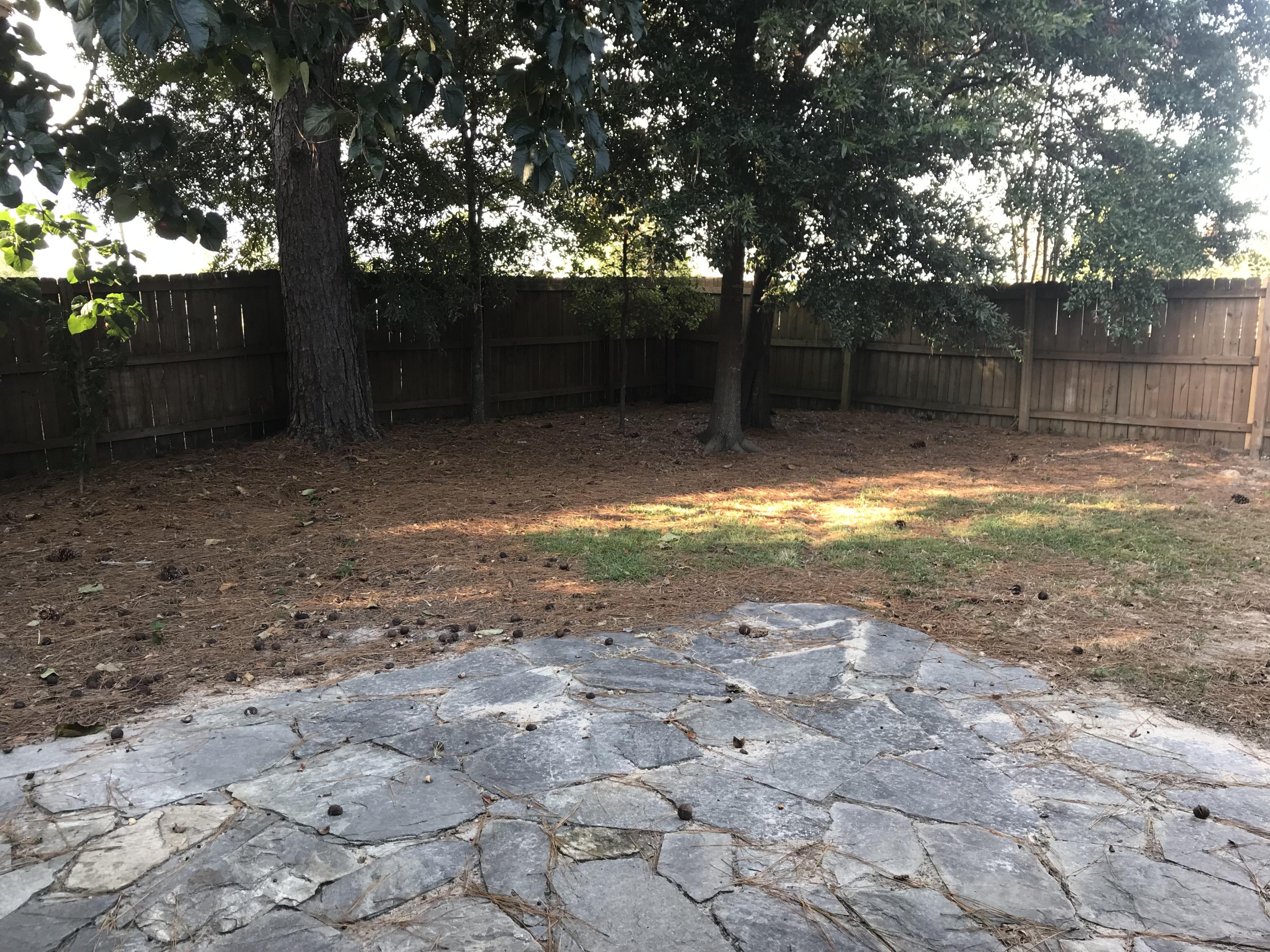 HERITAGE MANOR - Residential Lease