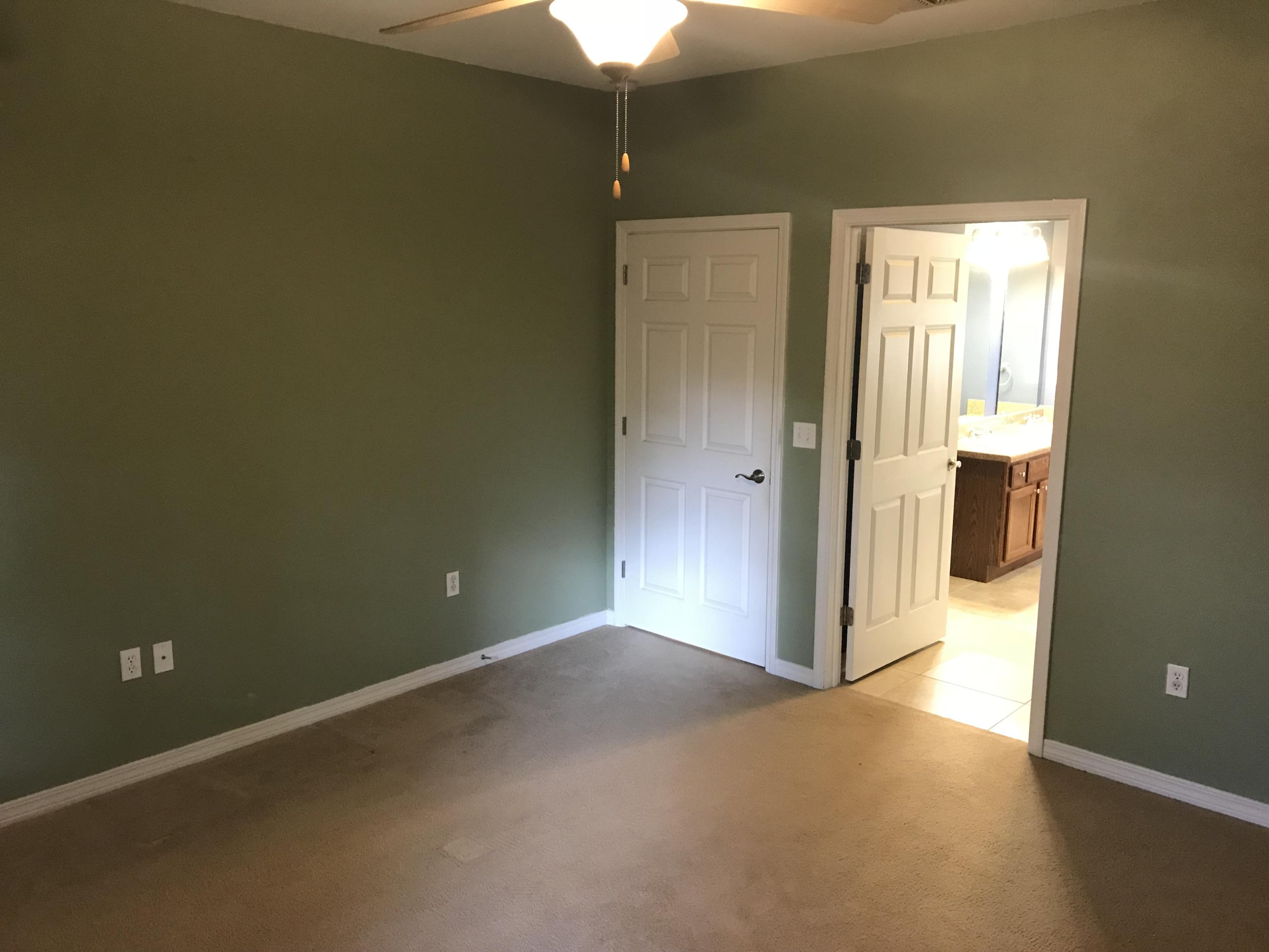 HERITAGE MANOR - Residential Lease