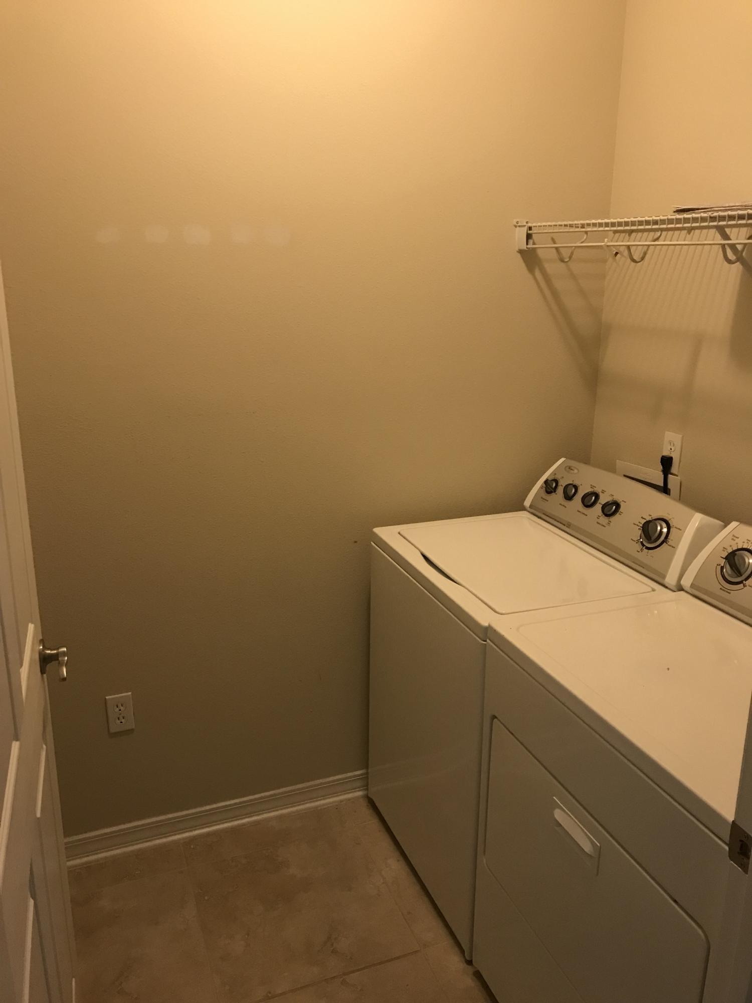 HERITAGE MANOR - Residential Lease
