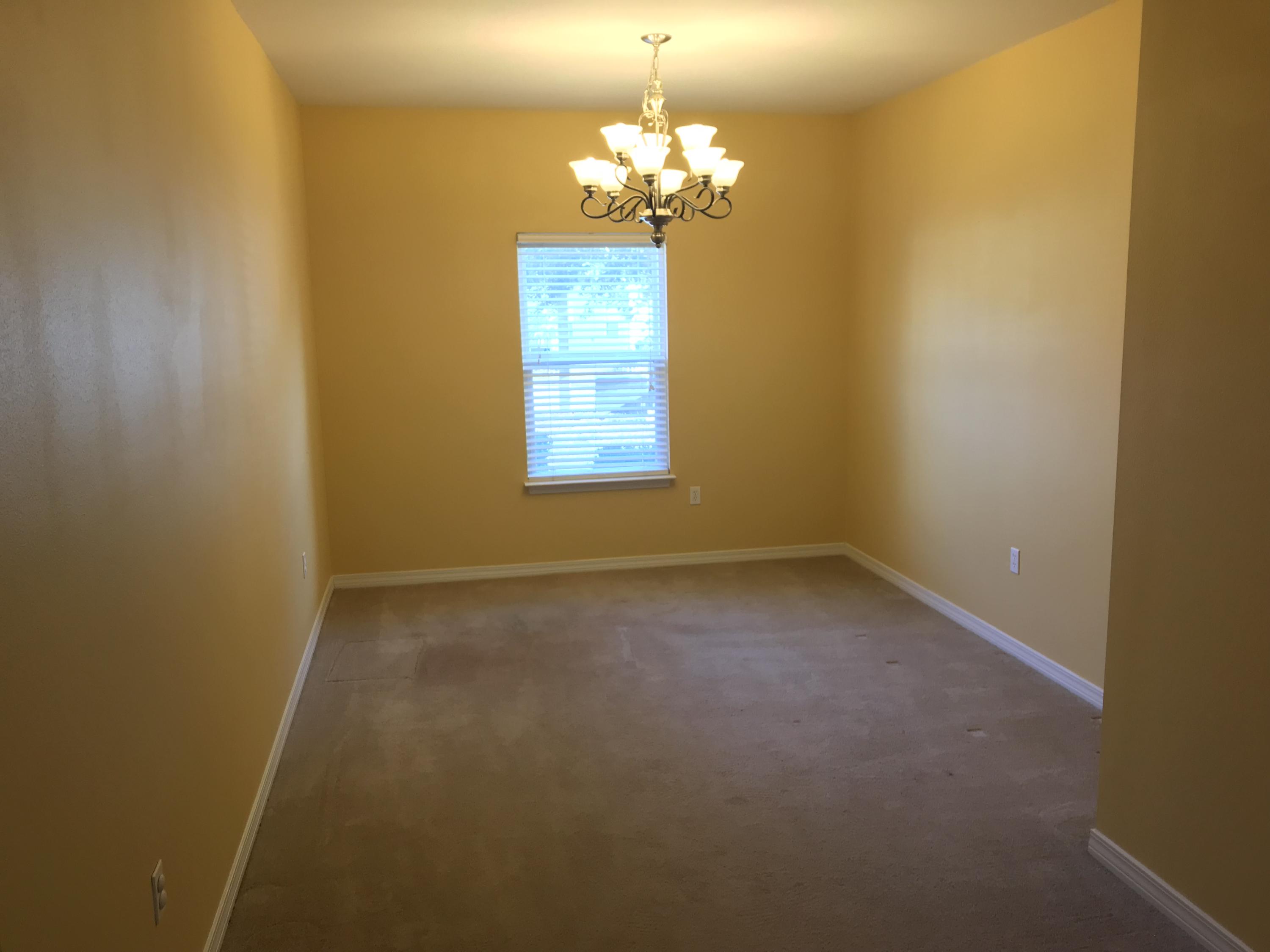 HERITAGE MANOR - Residential Lease