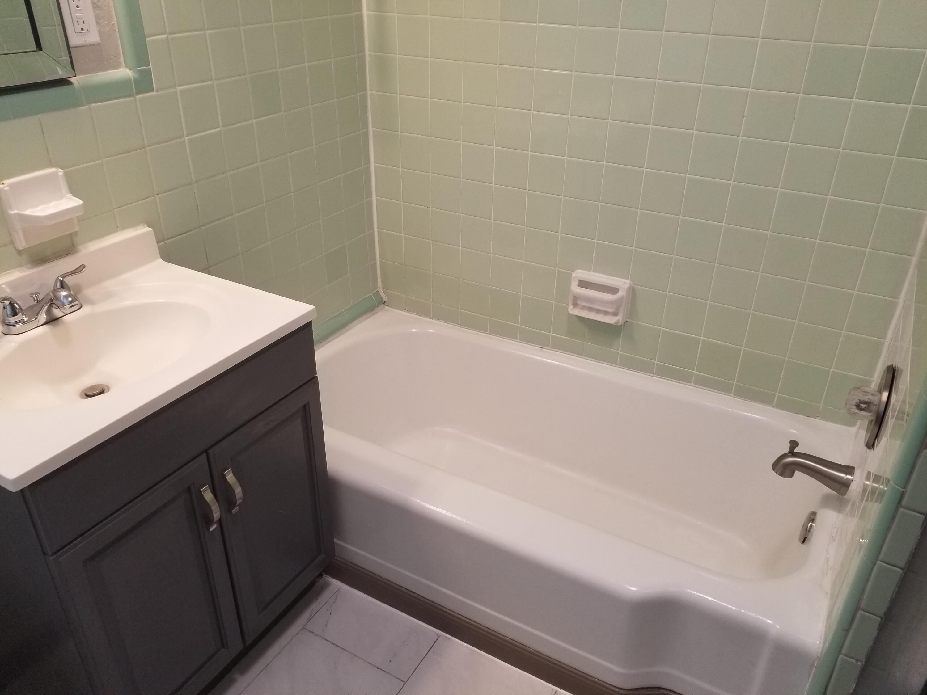 CALHOUN S/D TO DESTIN - Residential Lease