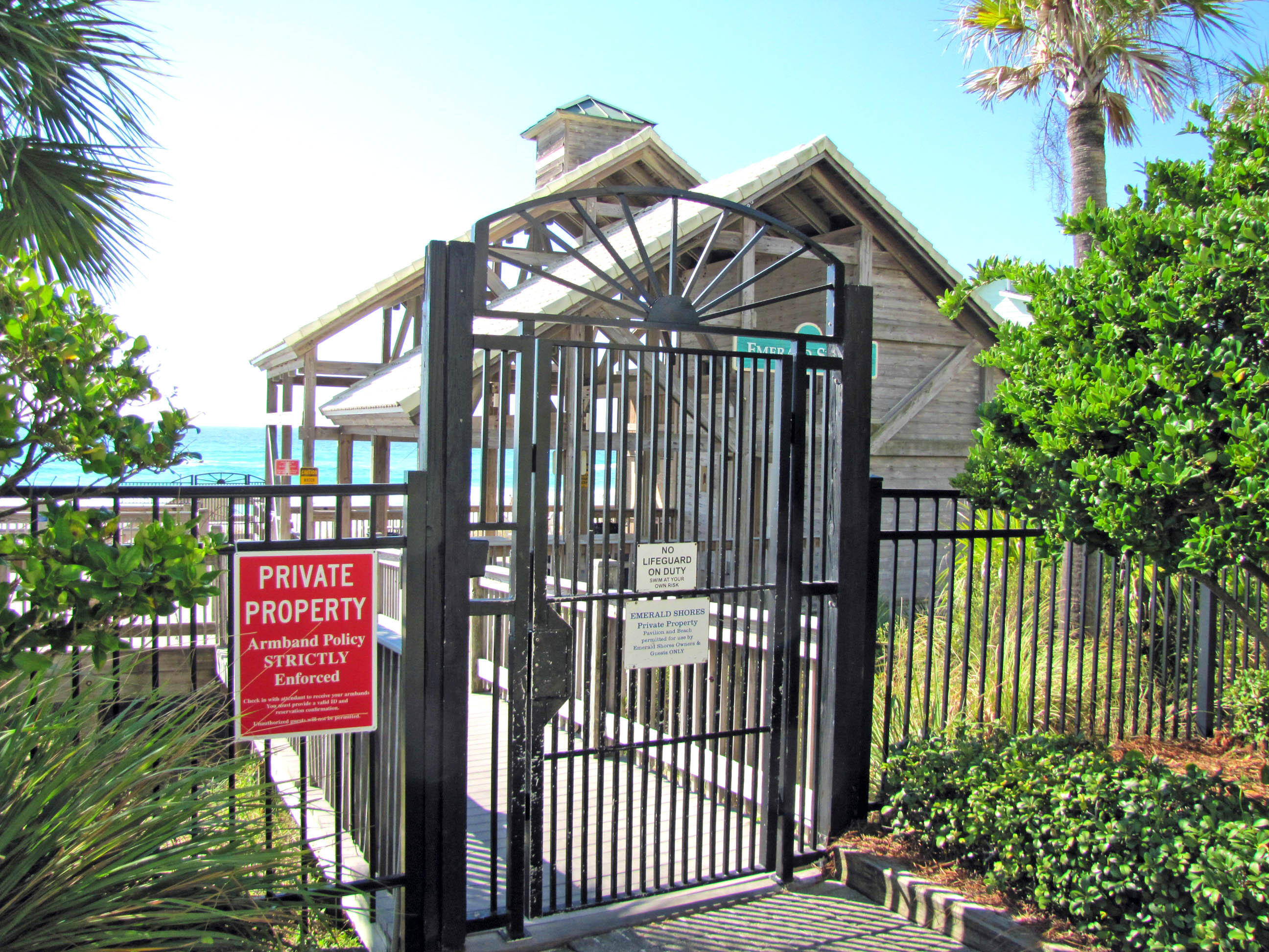 EMERALD SHORES OF WALTON - Residential