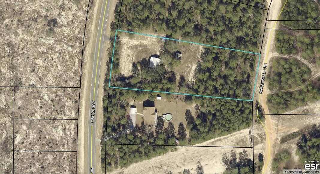 NO RECORDED SUBDIVISION - Land