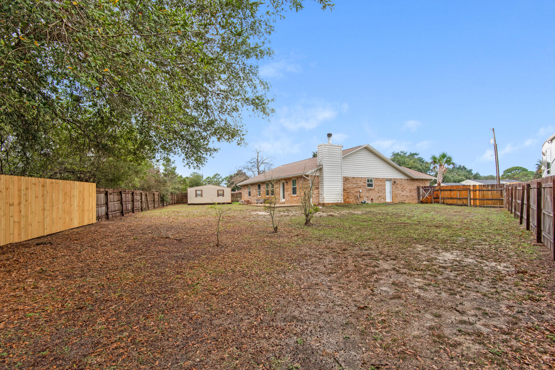 TIMBERLAKE ESTATES - Residential Lease