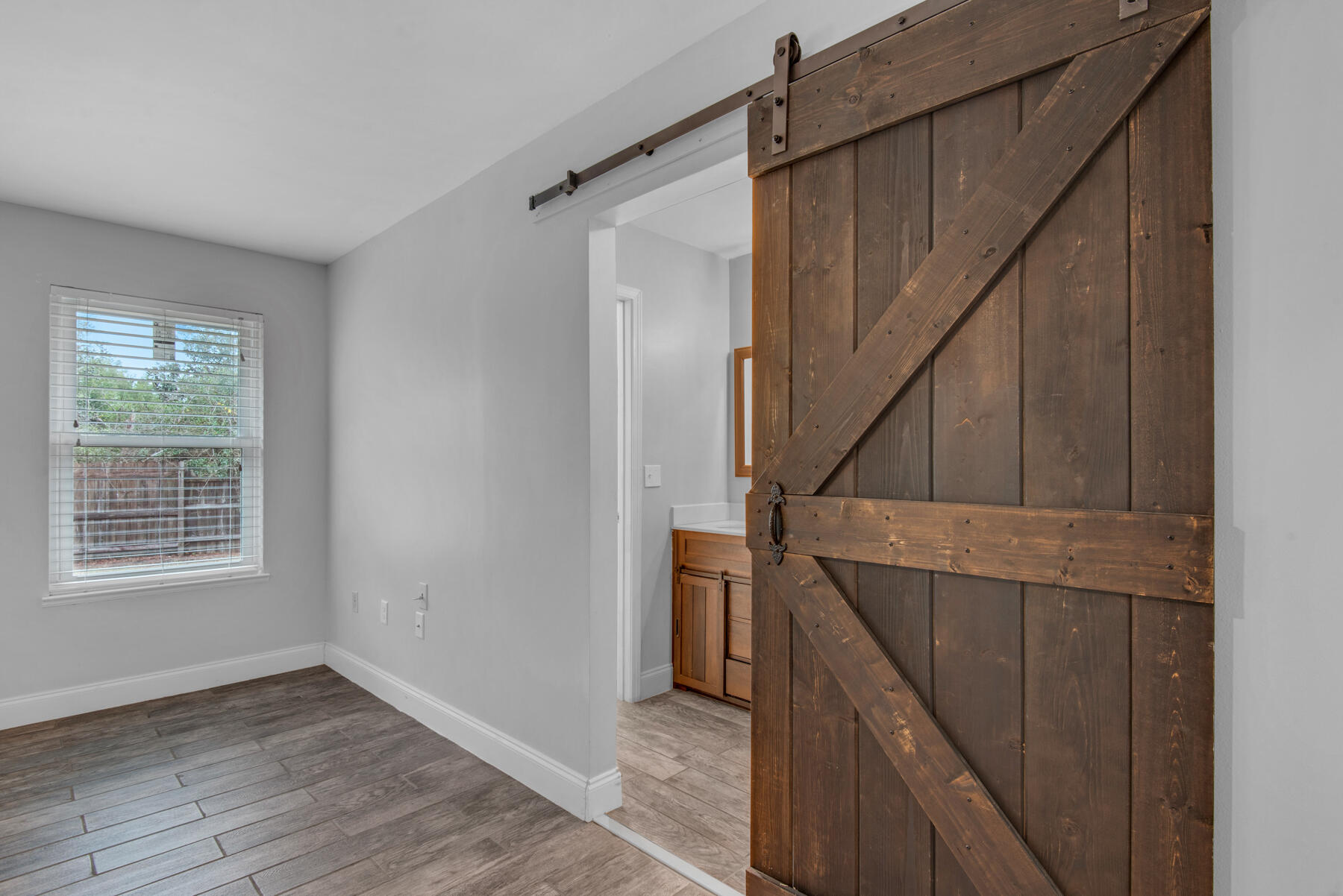 TIMBERLAKE ESTATES - Residential Lease