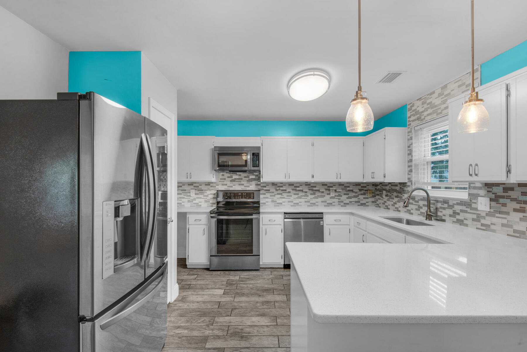 TIMBERLAKE ESTATES - Residential Lease