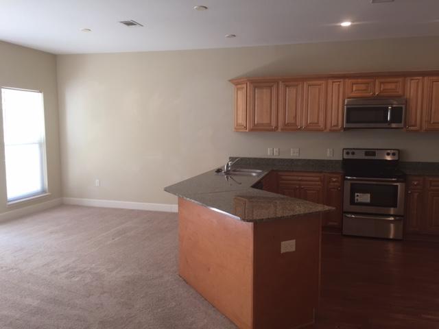 ARBOR LAKE - Residential Lease