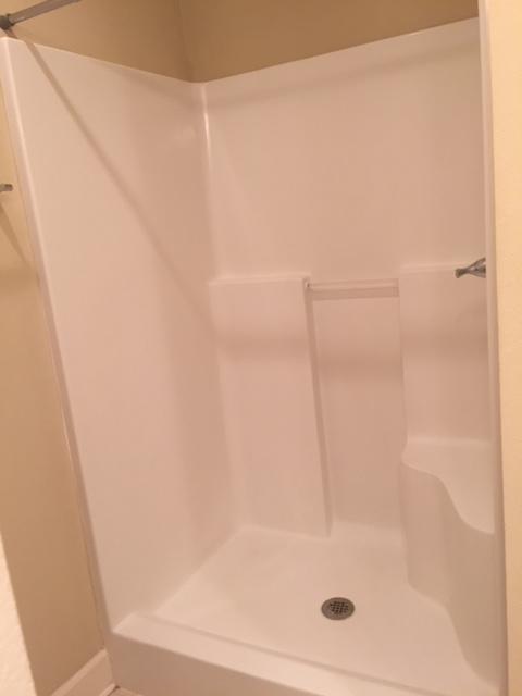 ARBOR LAKE - Residential Lease