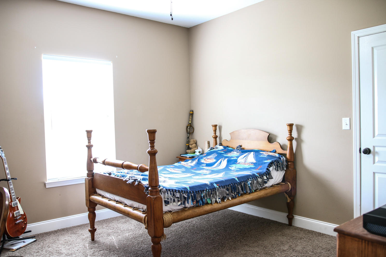 DUGGAN POND ESTATES - Residential Lease