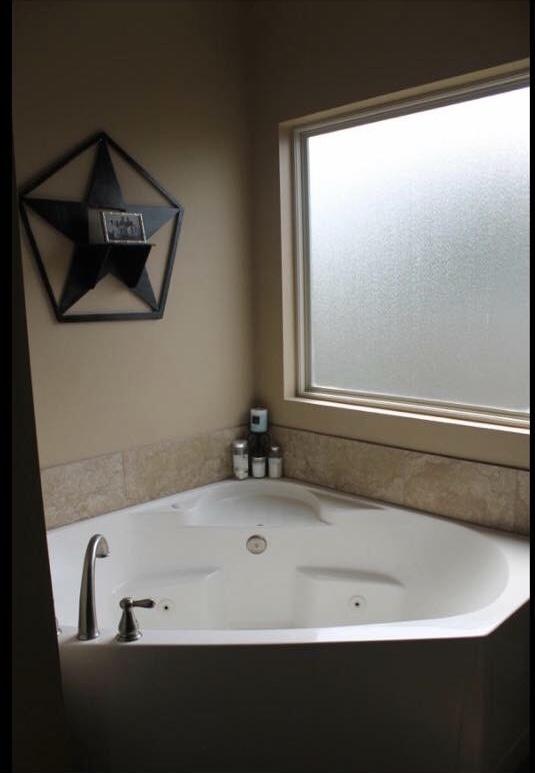 DUGGAN POND ESTATES - Residential Lease