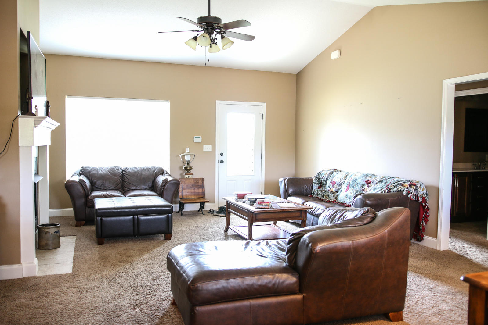 DUGGAN POND ESTATES - Residential Lease