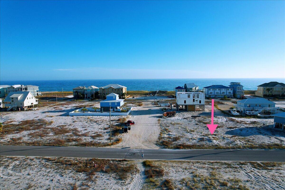 LOT 1 BLK 43 NAVARRE BEACH RESSEC 1 OR 3767 PG 1976 ESC CNTY - Land