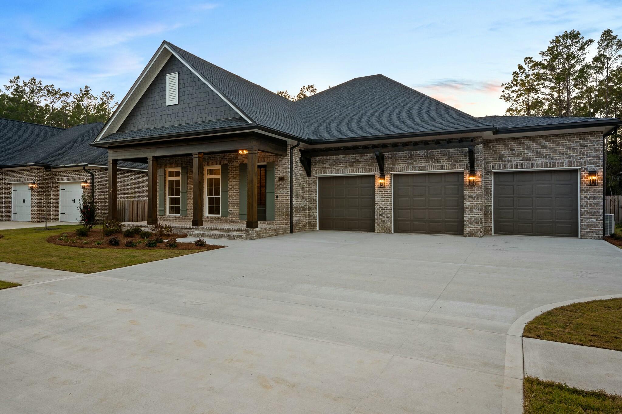 HAMMOCK BAY - Residential