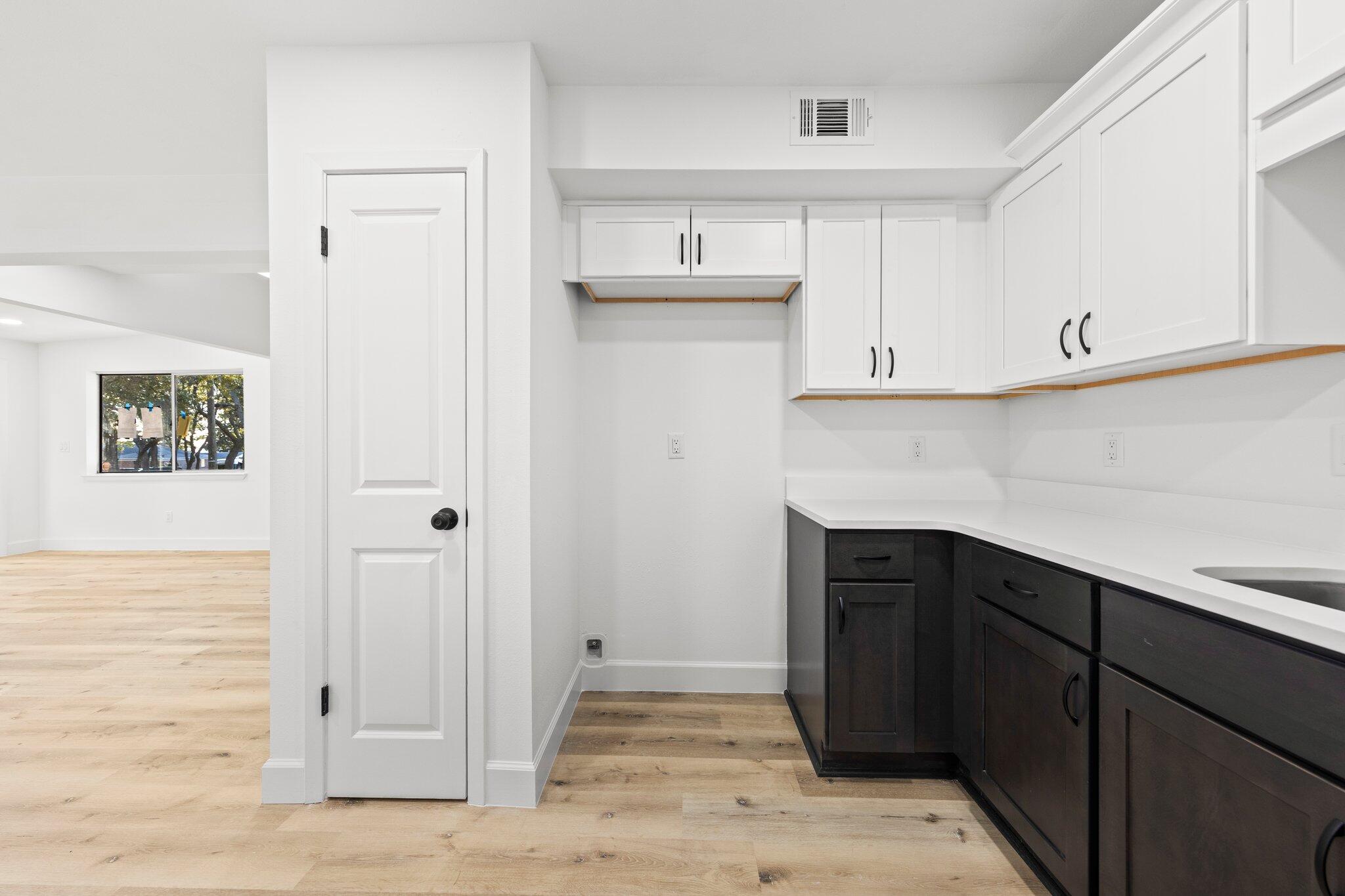 BAYOU POQUITO ETC (232201.00) - Residential