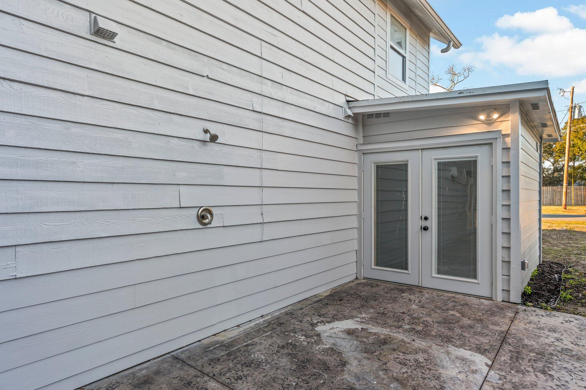 BAYOU POQUITO ETC (232201.00) - Residential
