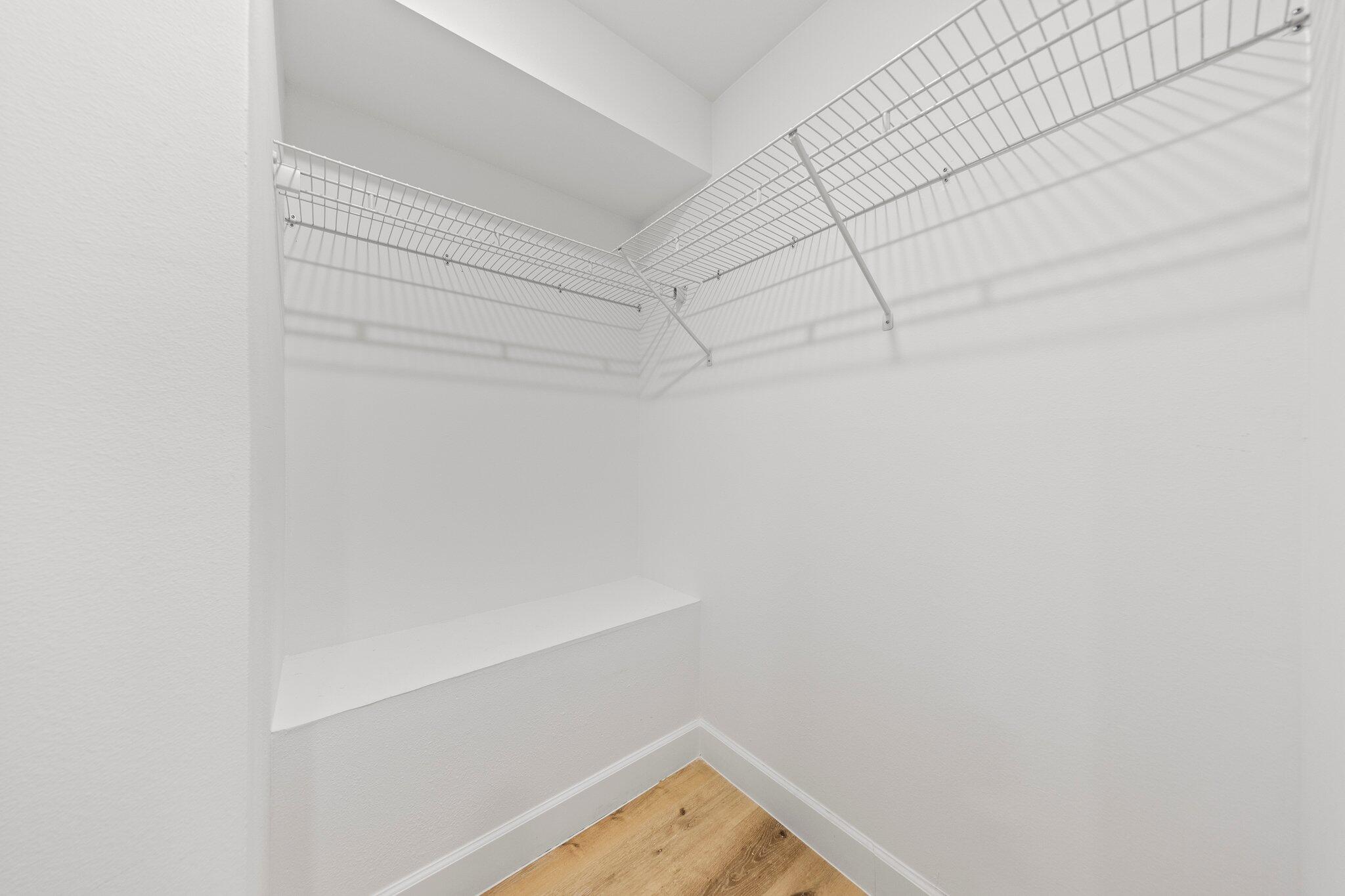 BAYOU POQUITO ETC (232201.00) - Residential