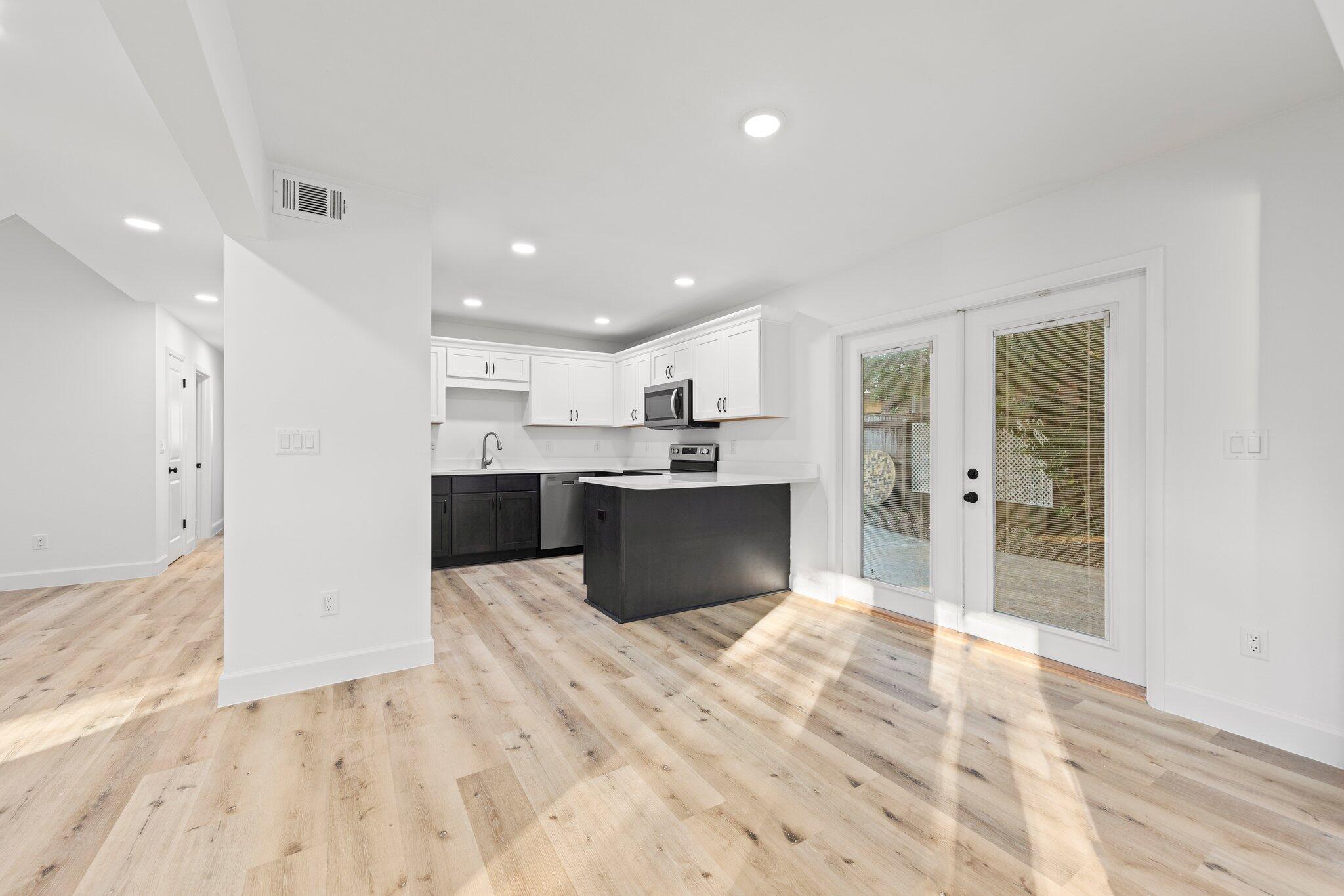 BAYOU POQUITO ETC (232201.00) - Residential