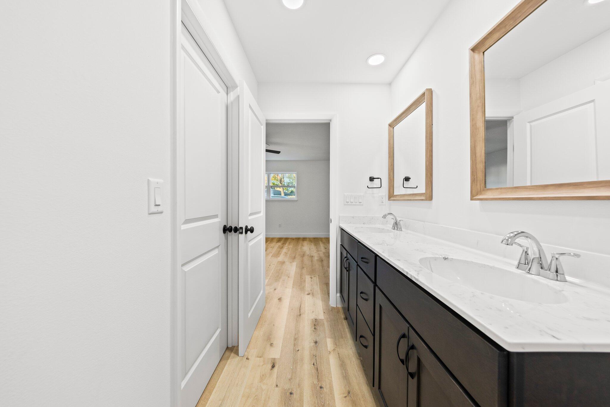 BAYOU POQUITO ETC (232201.00) - Residential