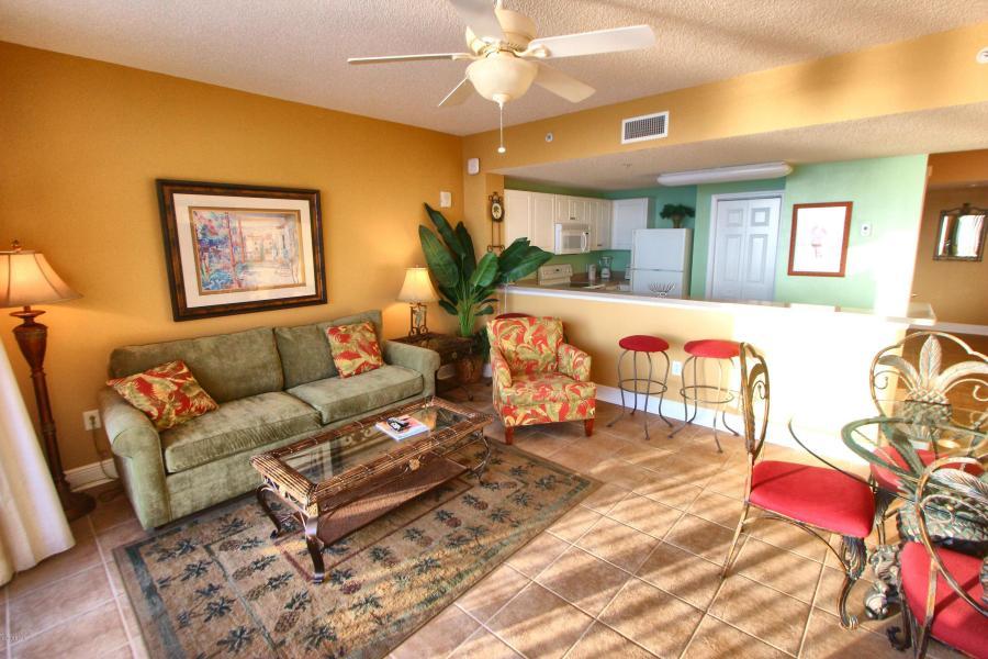 MAJESTIC BEACH TOWERS I - Residential