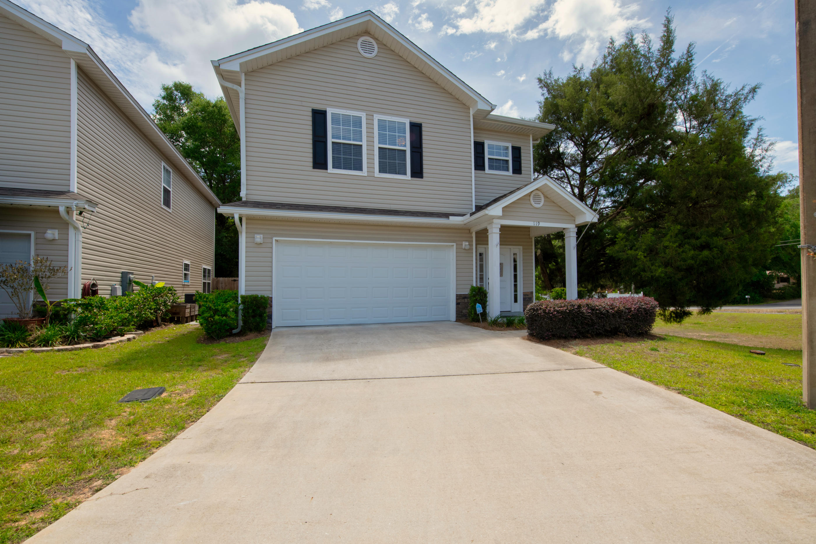ENDICOTT VILLAGE - Residential Lease