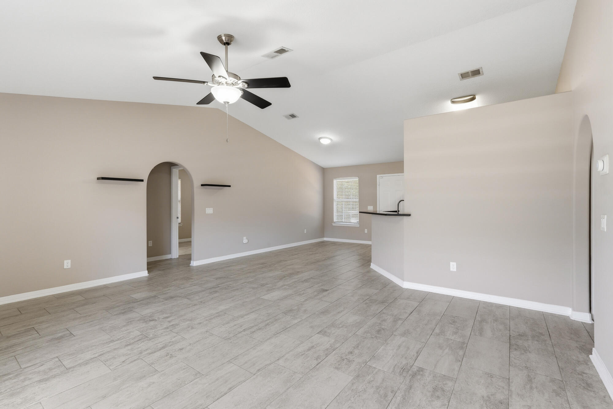 NAVARRE S/D 2ND ADDN - Residential