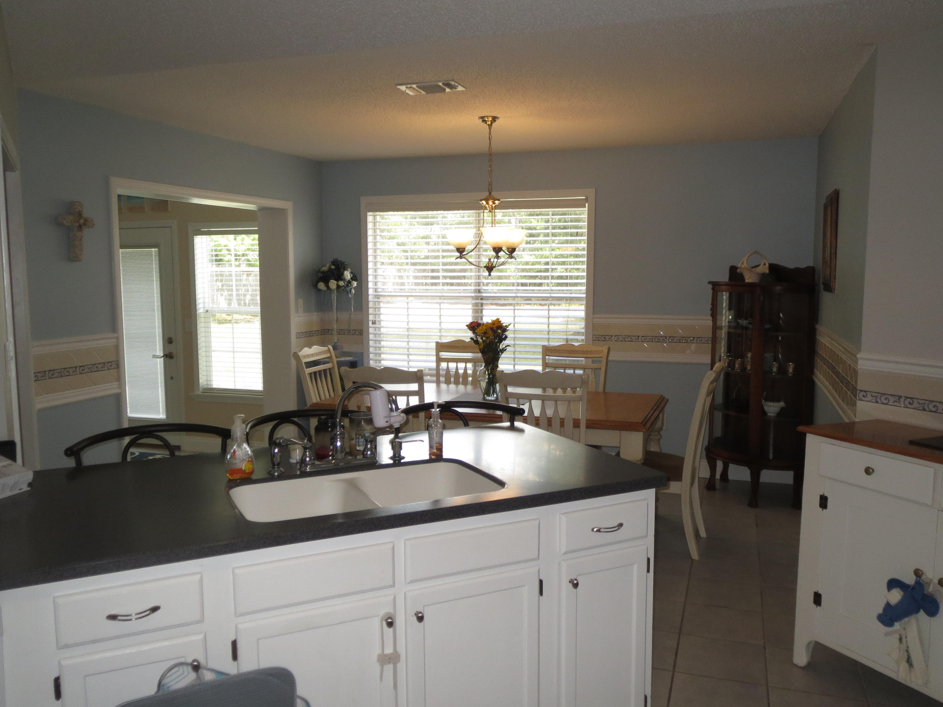 HOLLEY BY THE SEA - Residential