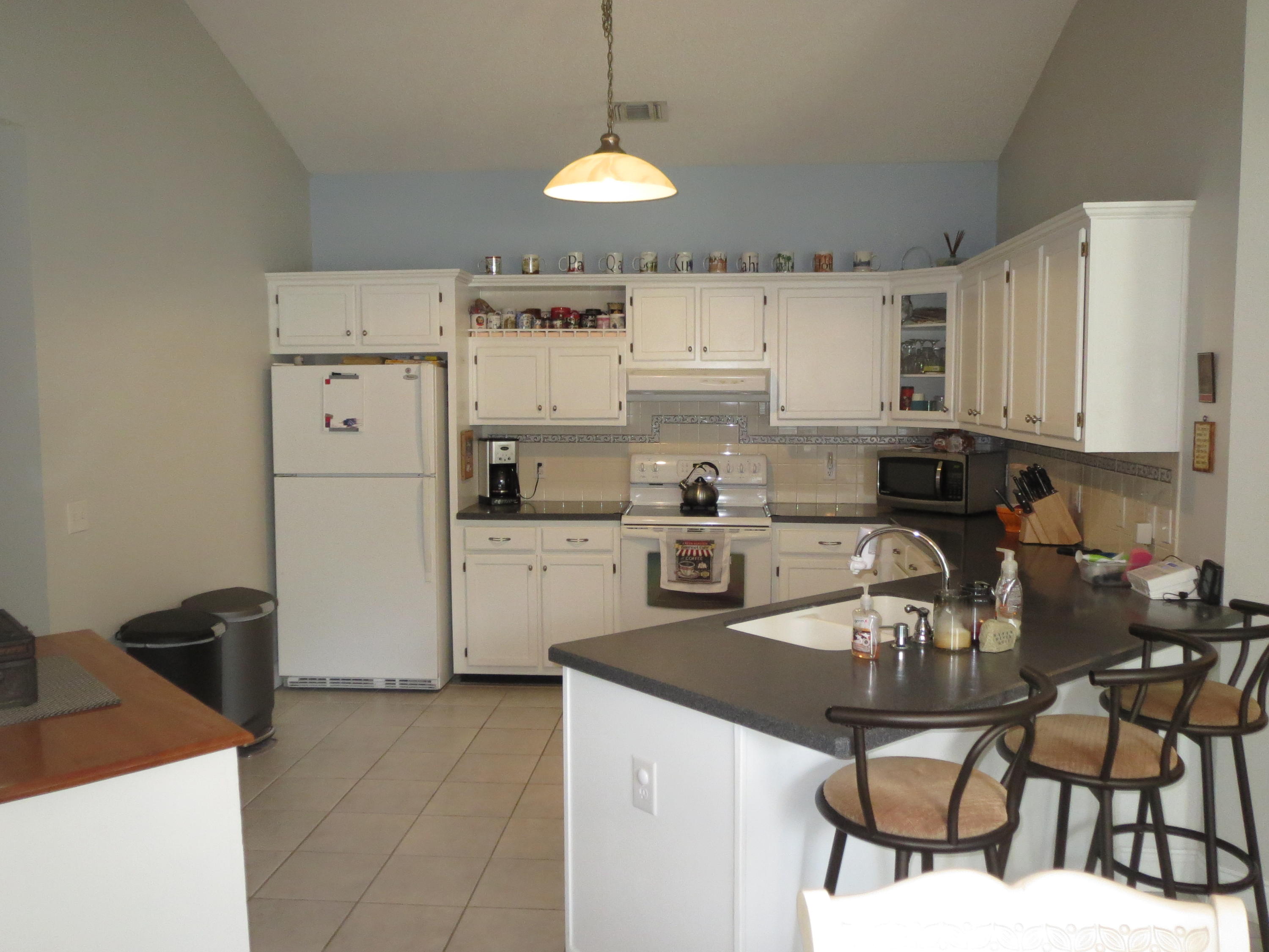 HOLLEY BY THE SEA - Residential