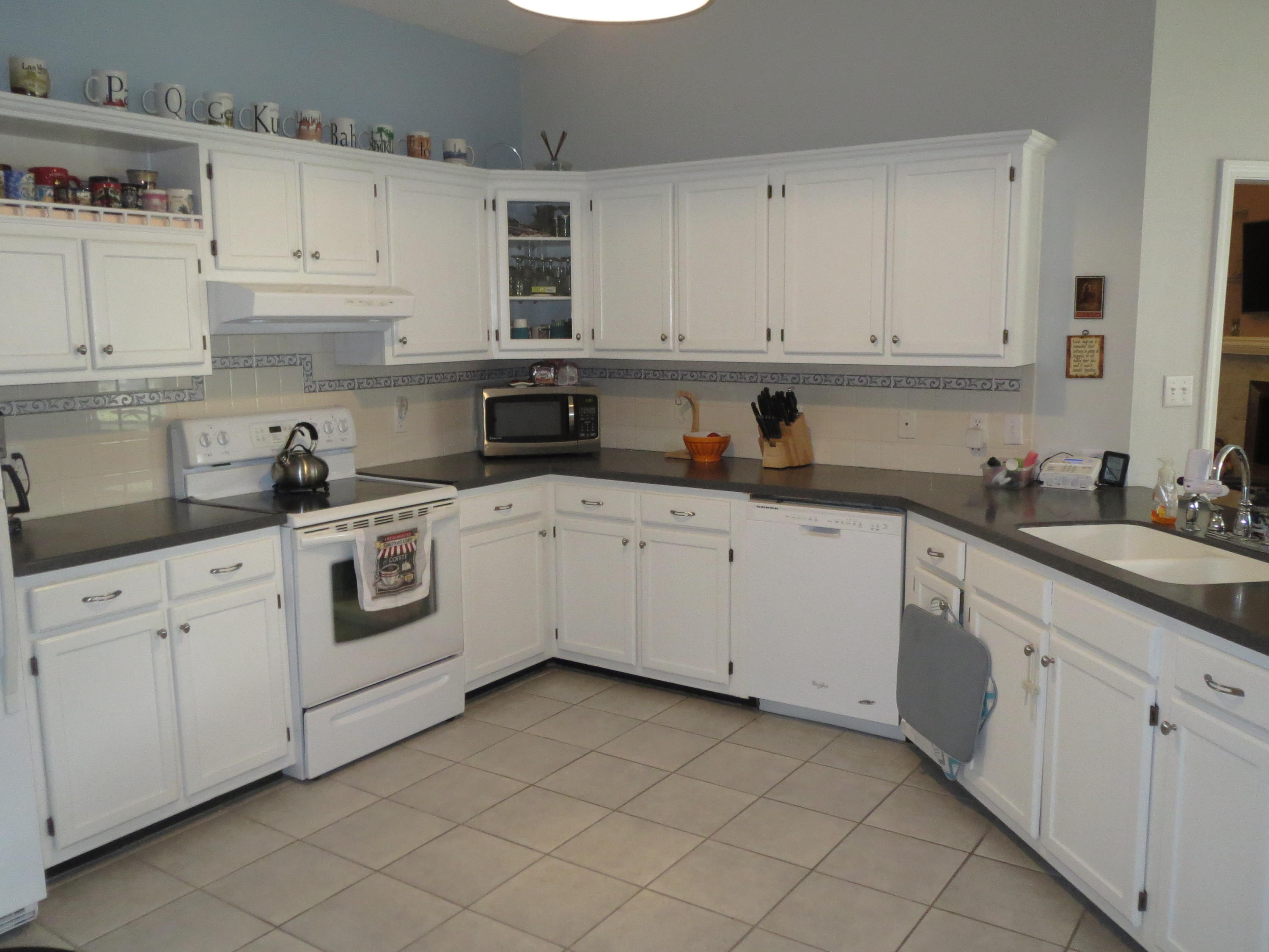 HOLLEY BY THE SEA - Residential