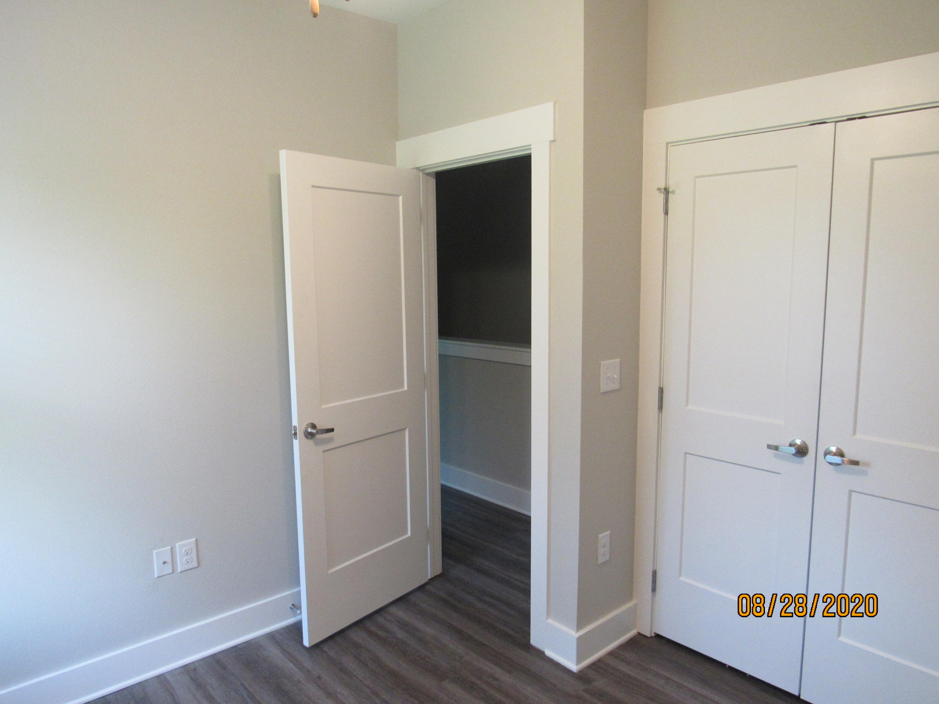 VERANDAS AT FREEPORT - Residential Lease