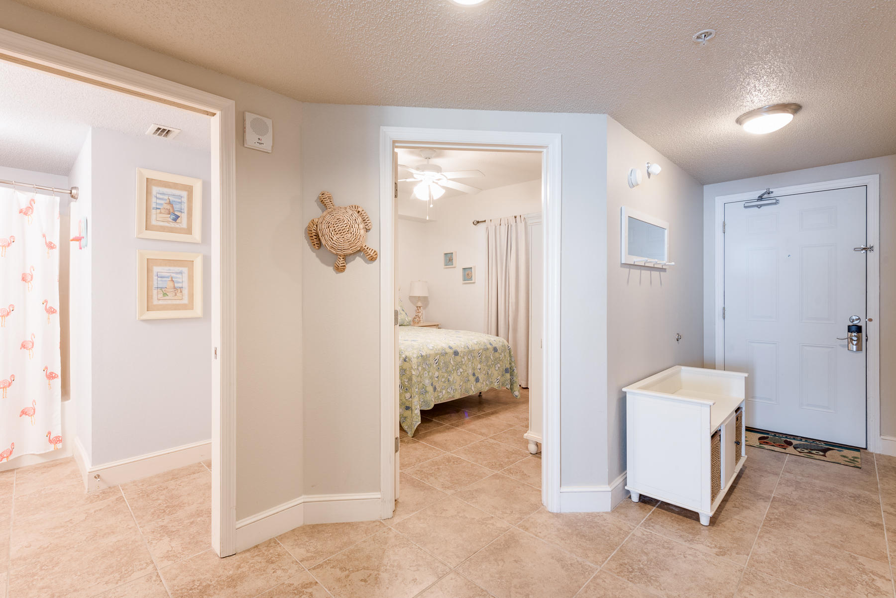 MAJESTIC BEACH TOWERS I - Residential