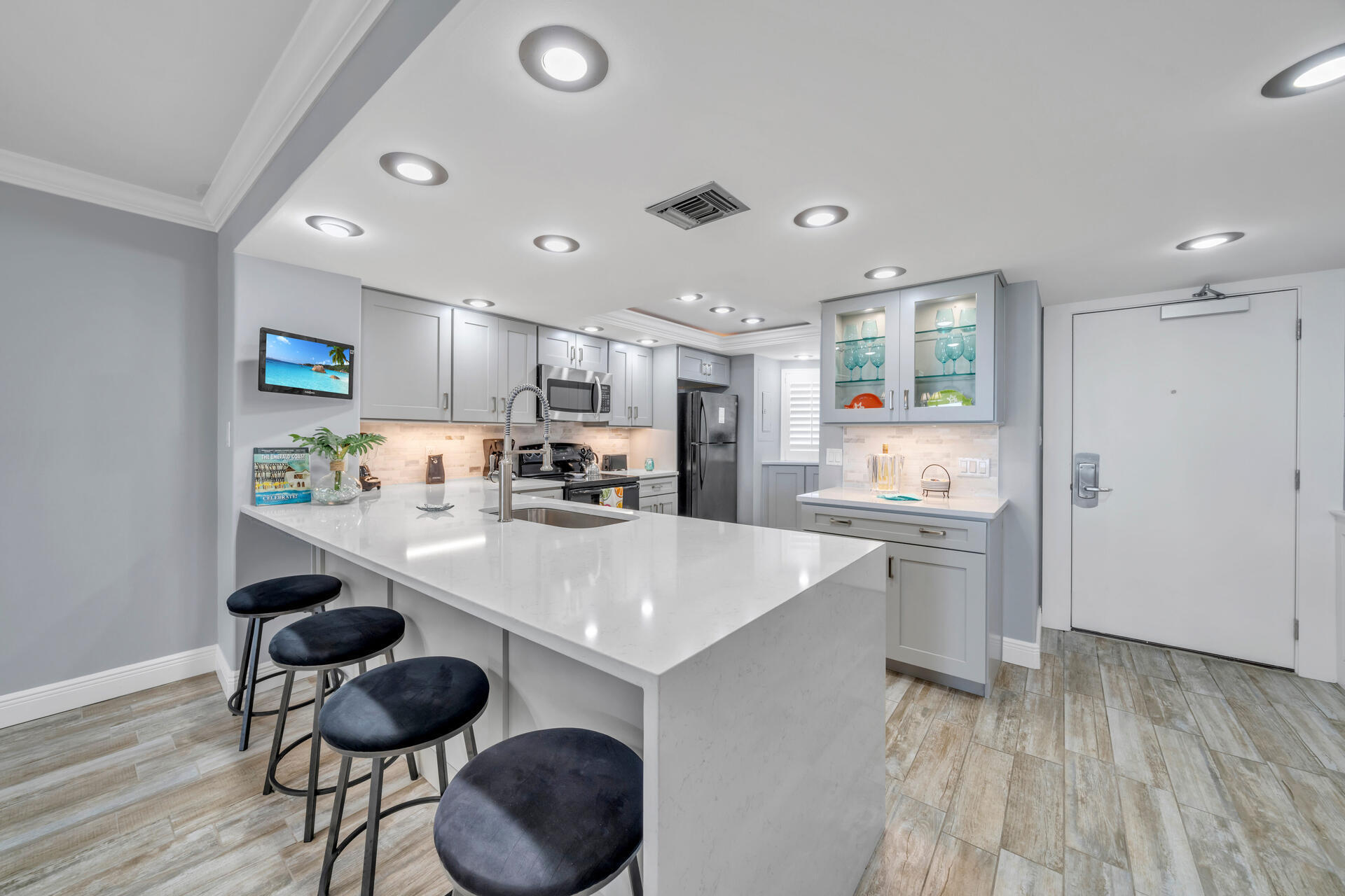 EDGEWATER BEACH CONDO PH 1 - Residential
