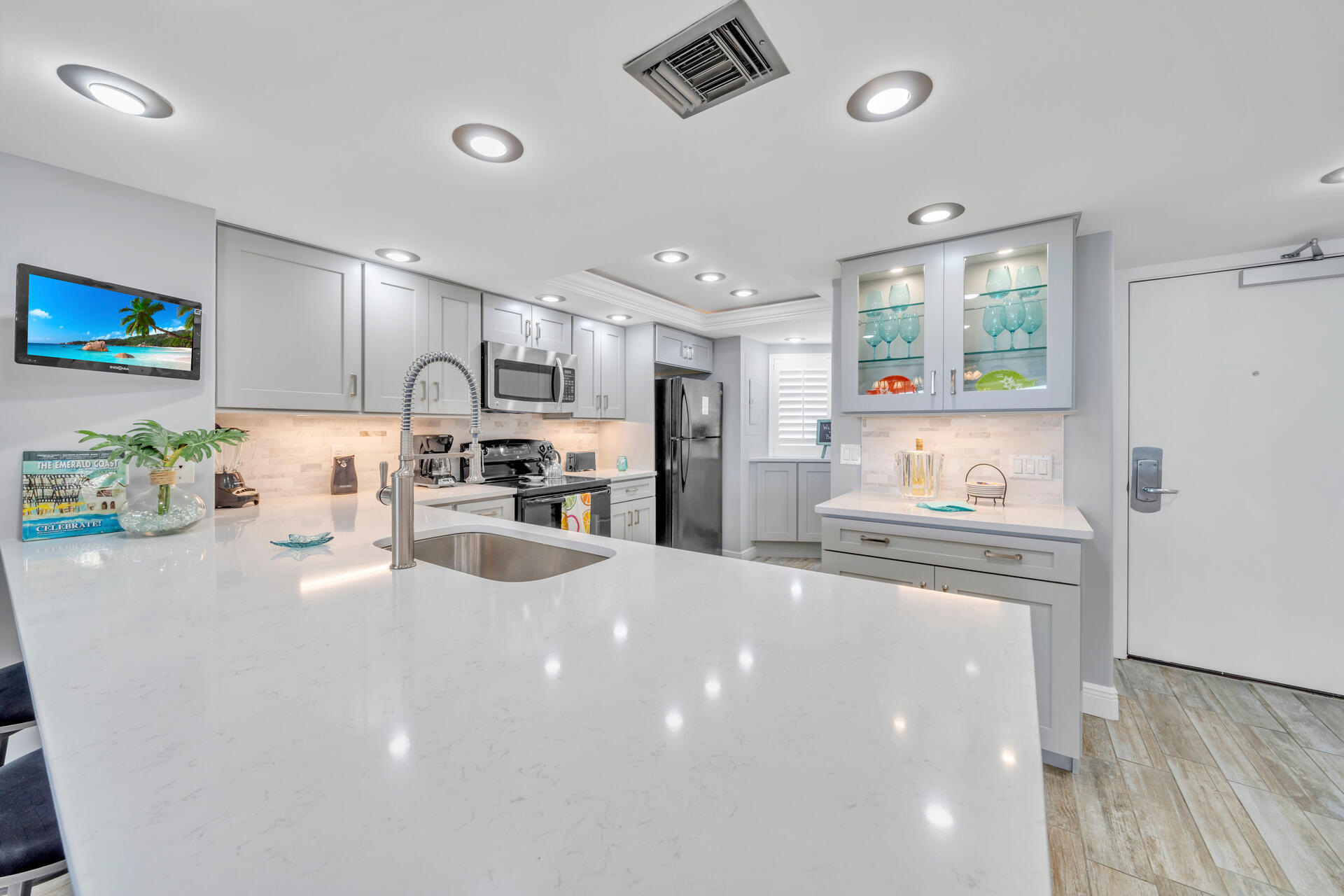 EDGEWATER BEACH CONDO PH 1 - Residential