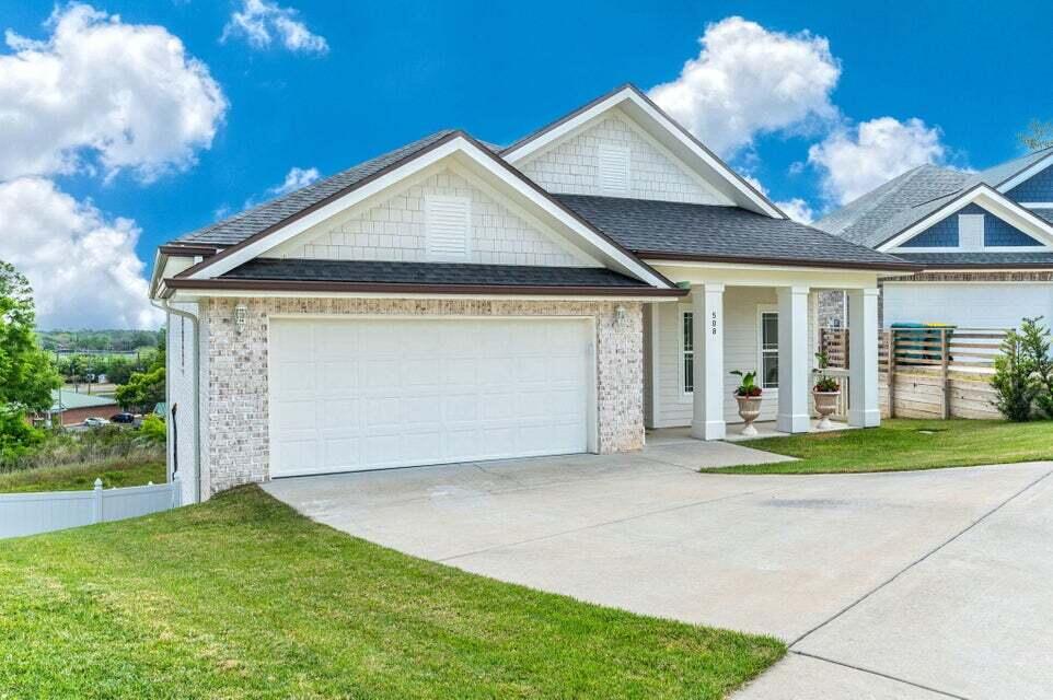 Hideaway Ridge - Residential Lease