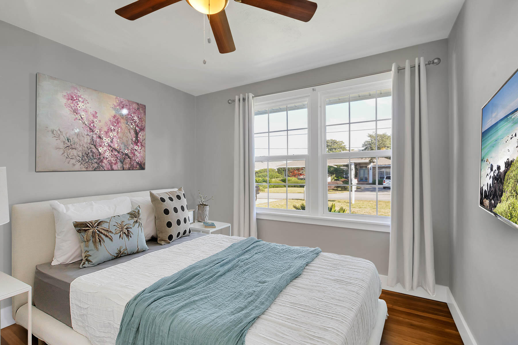 GARNIER BEACH - Residential