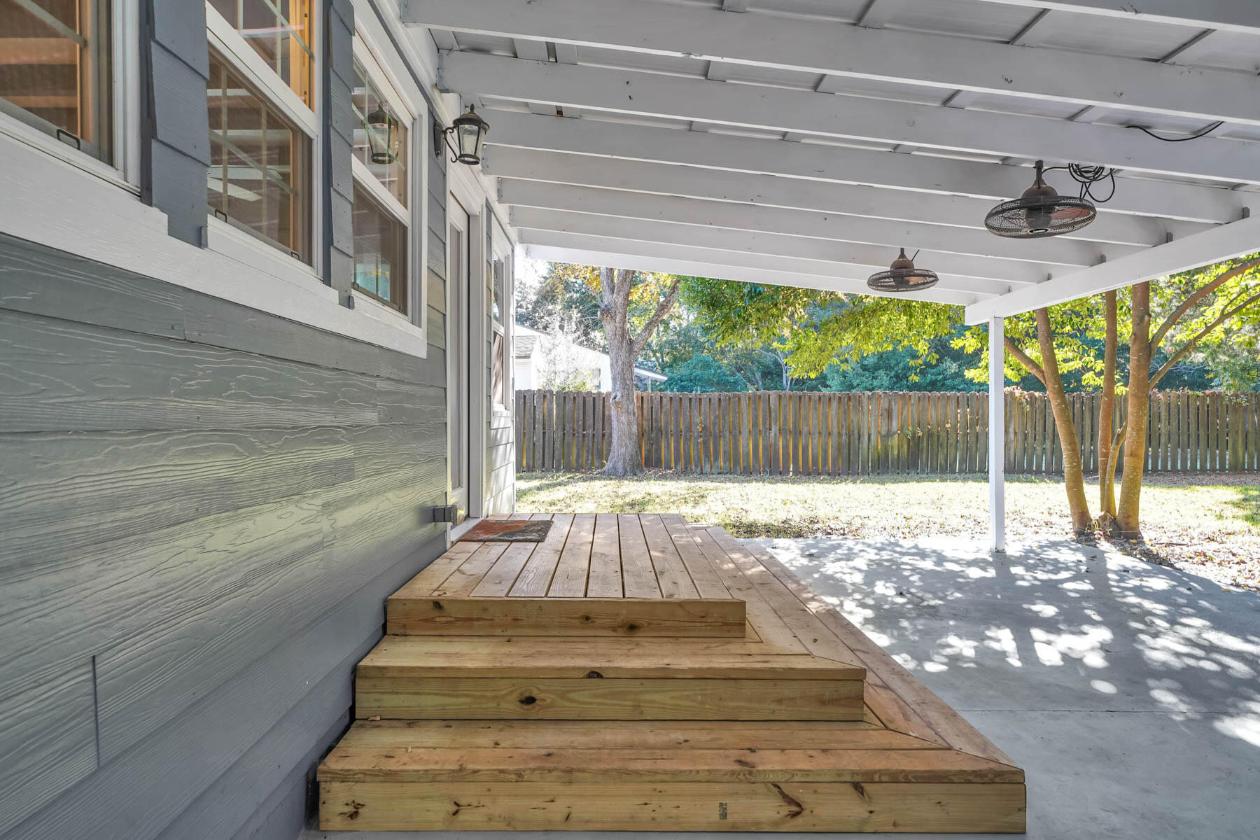 GARNIER BEACH - Residential