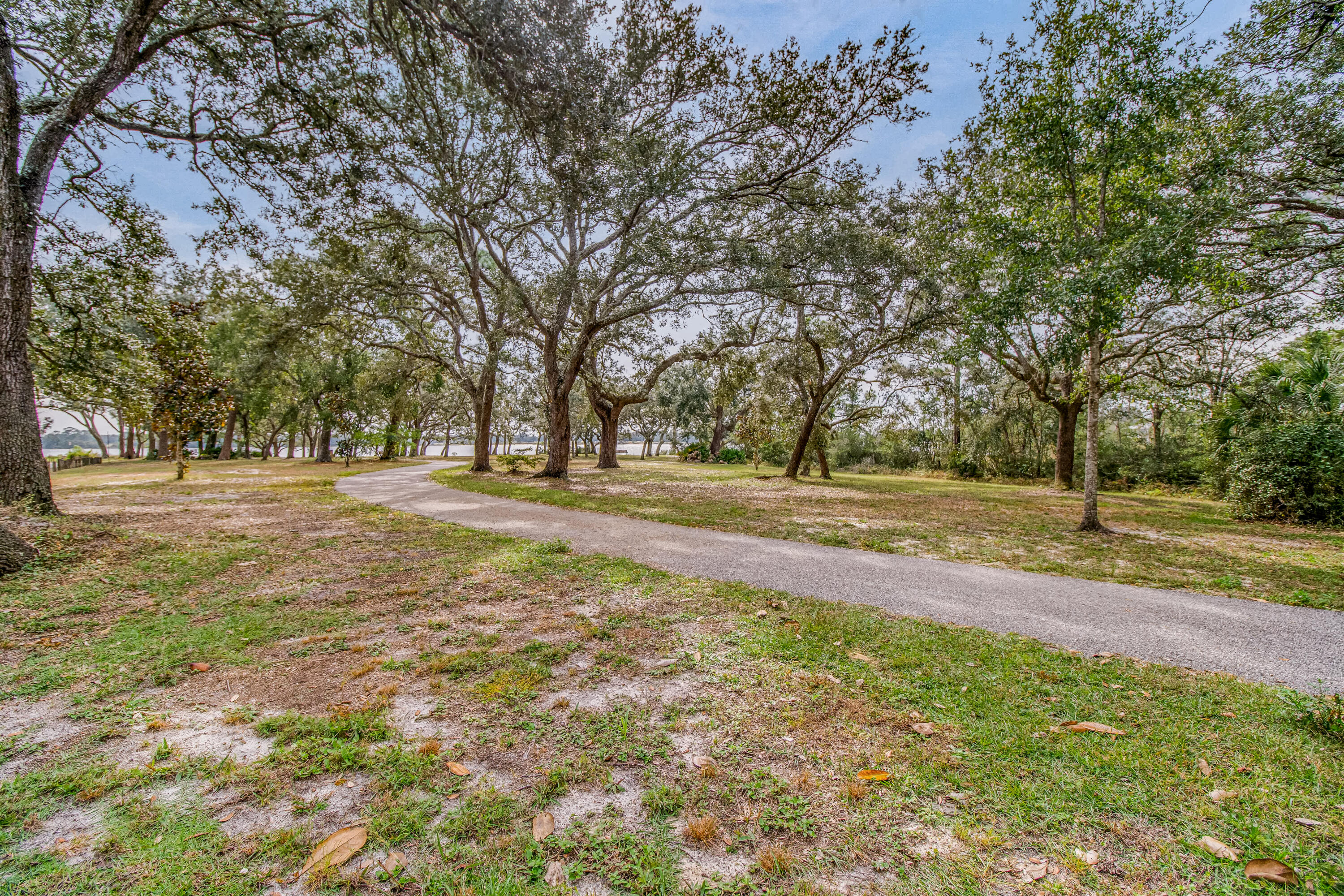 NAVY POINT - Residential