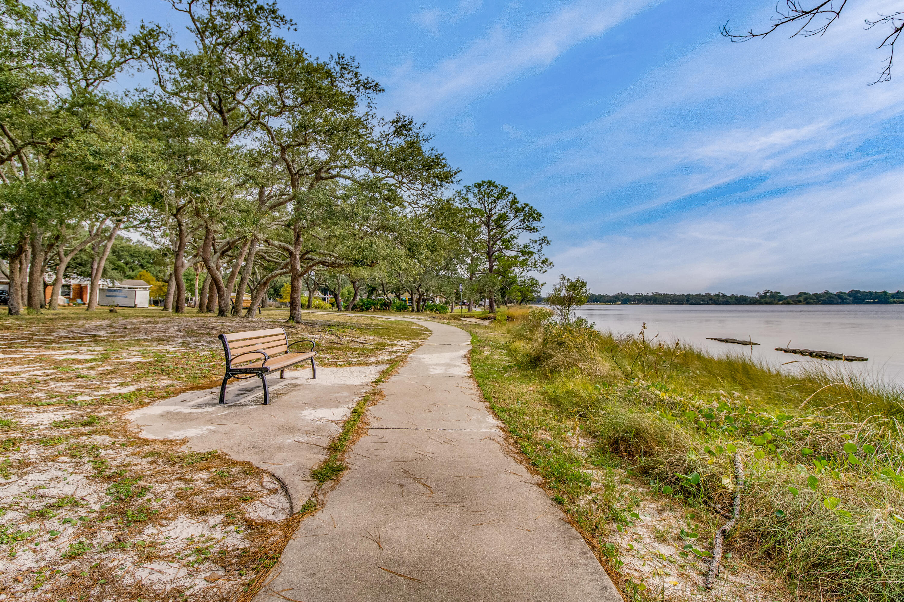 NAVY POINT - Residential