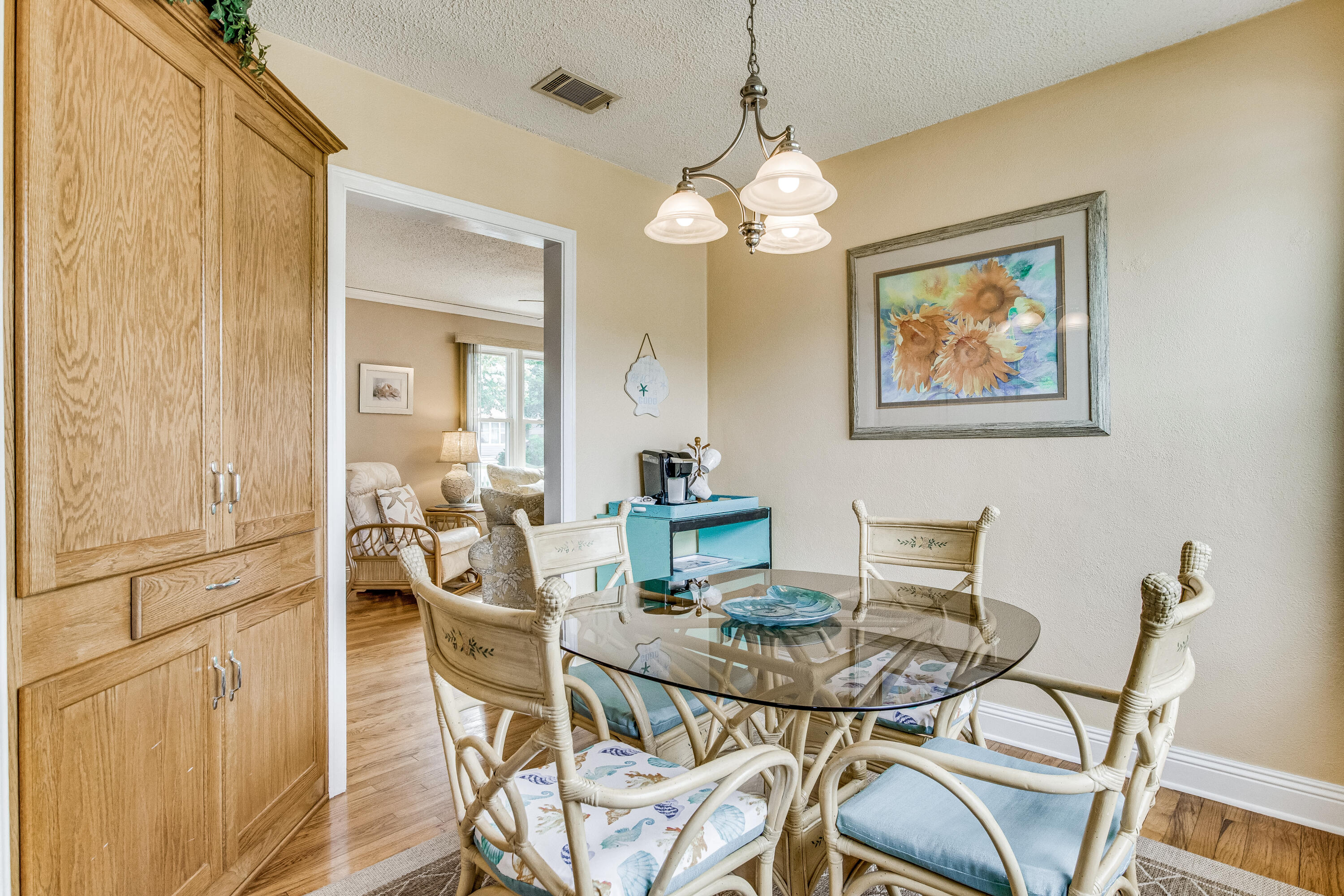 NAVY POINT - Residential