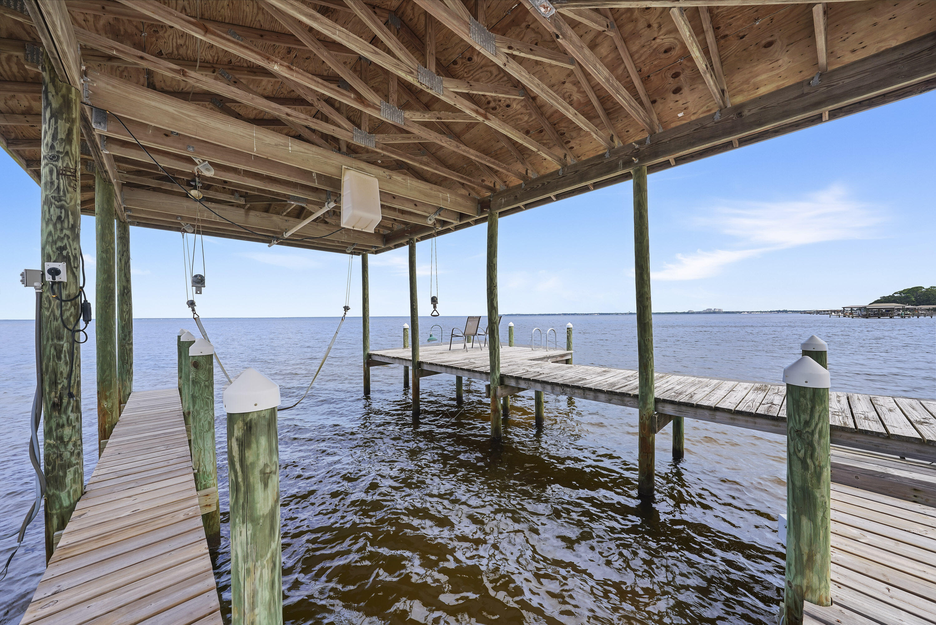 FLAMINGO BEACH - Residential