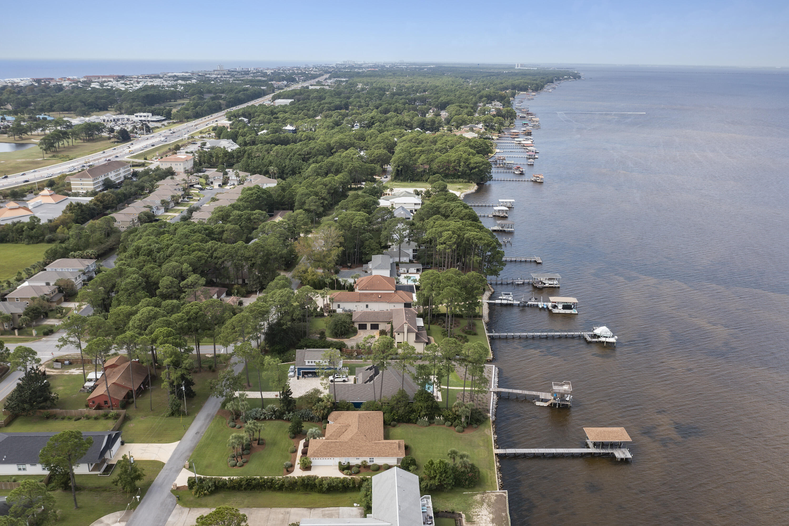 FLAMINGO BEACH - Residential