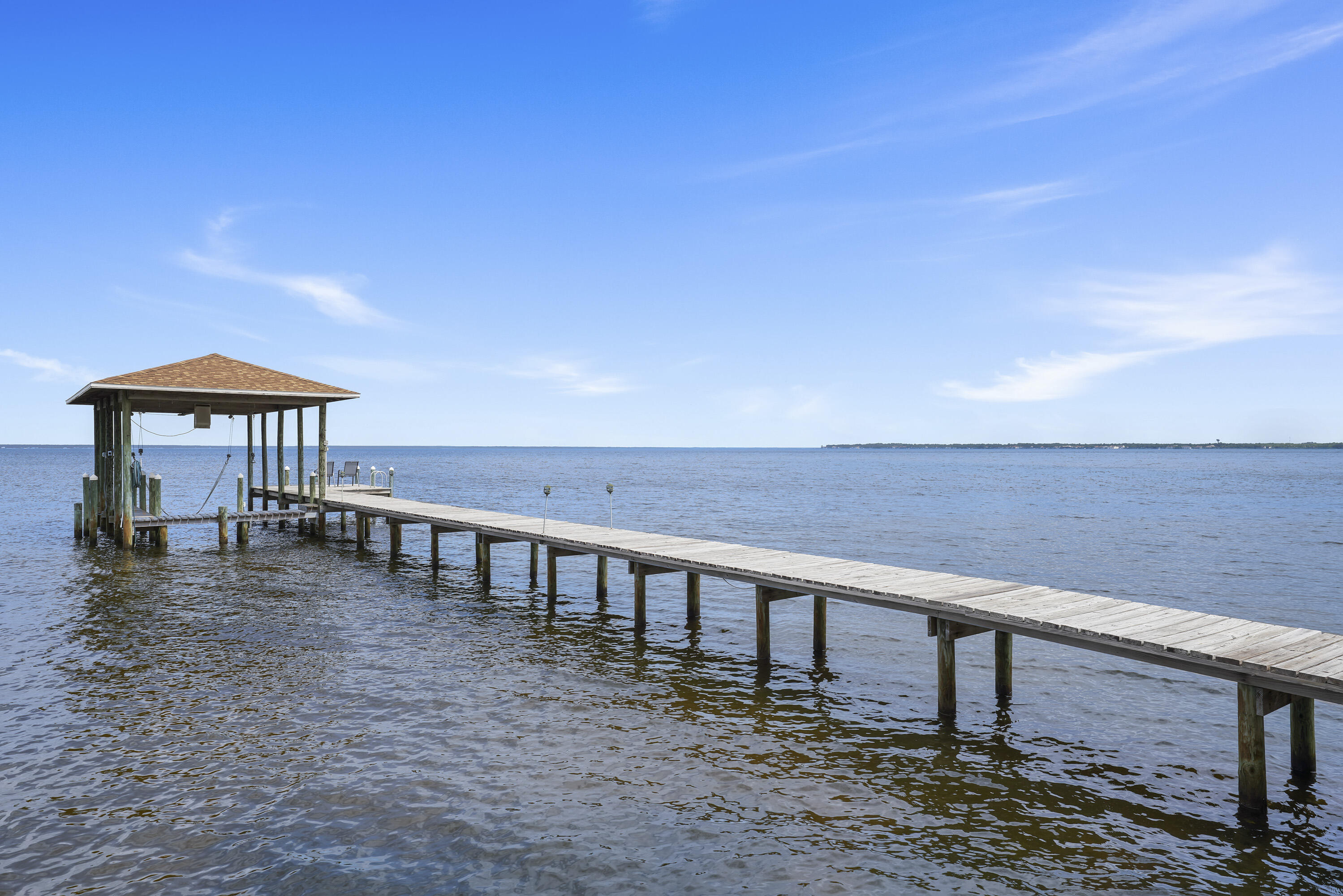 FLAMINGO BEACH - Residential