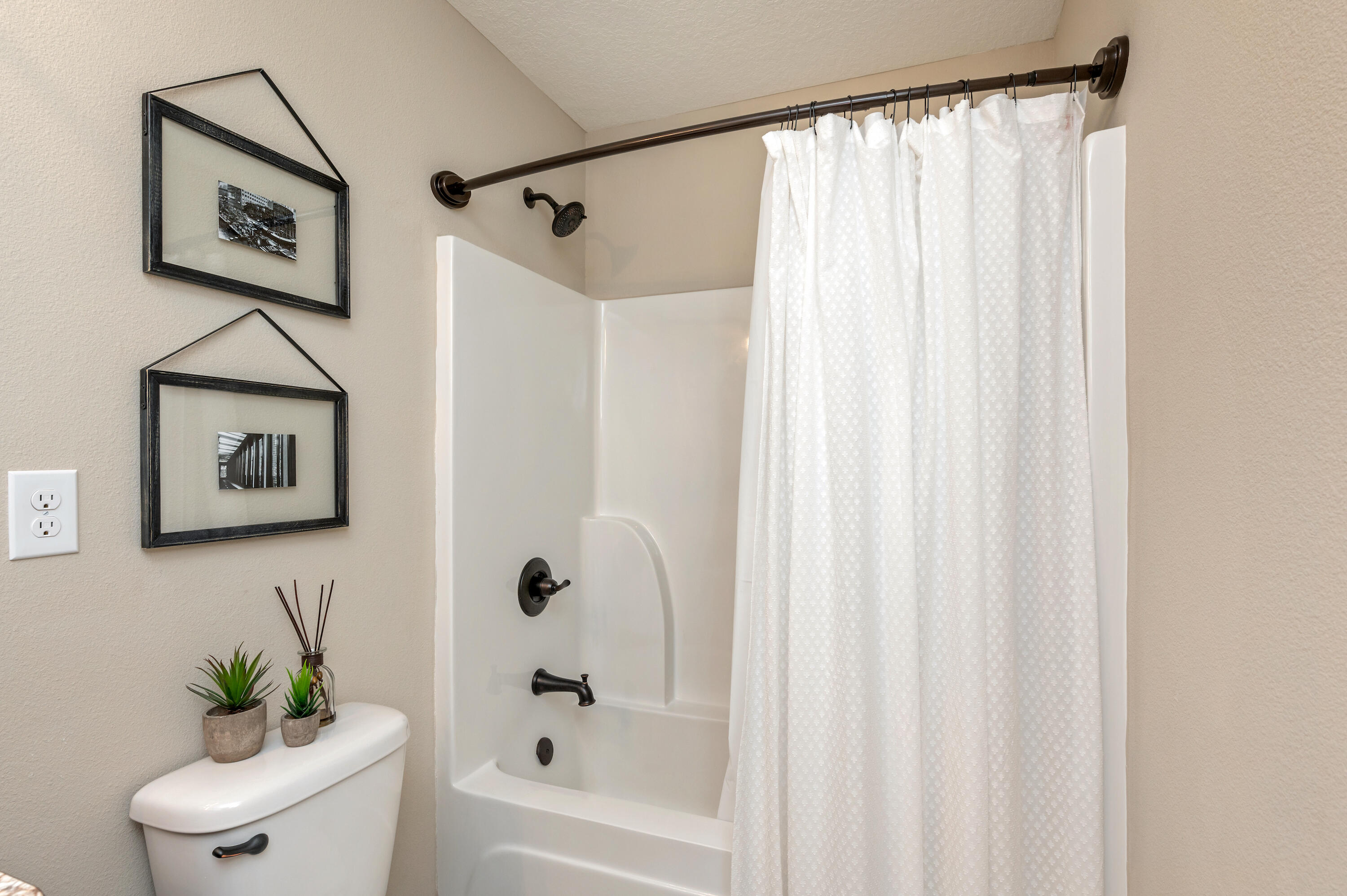 Stillwell South - Residential Lease