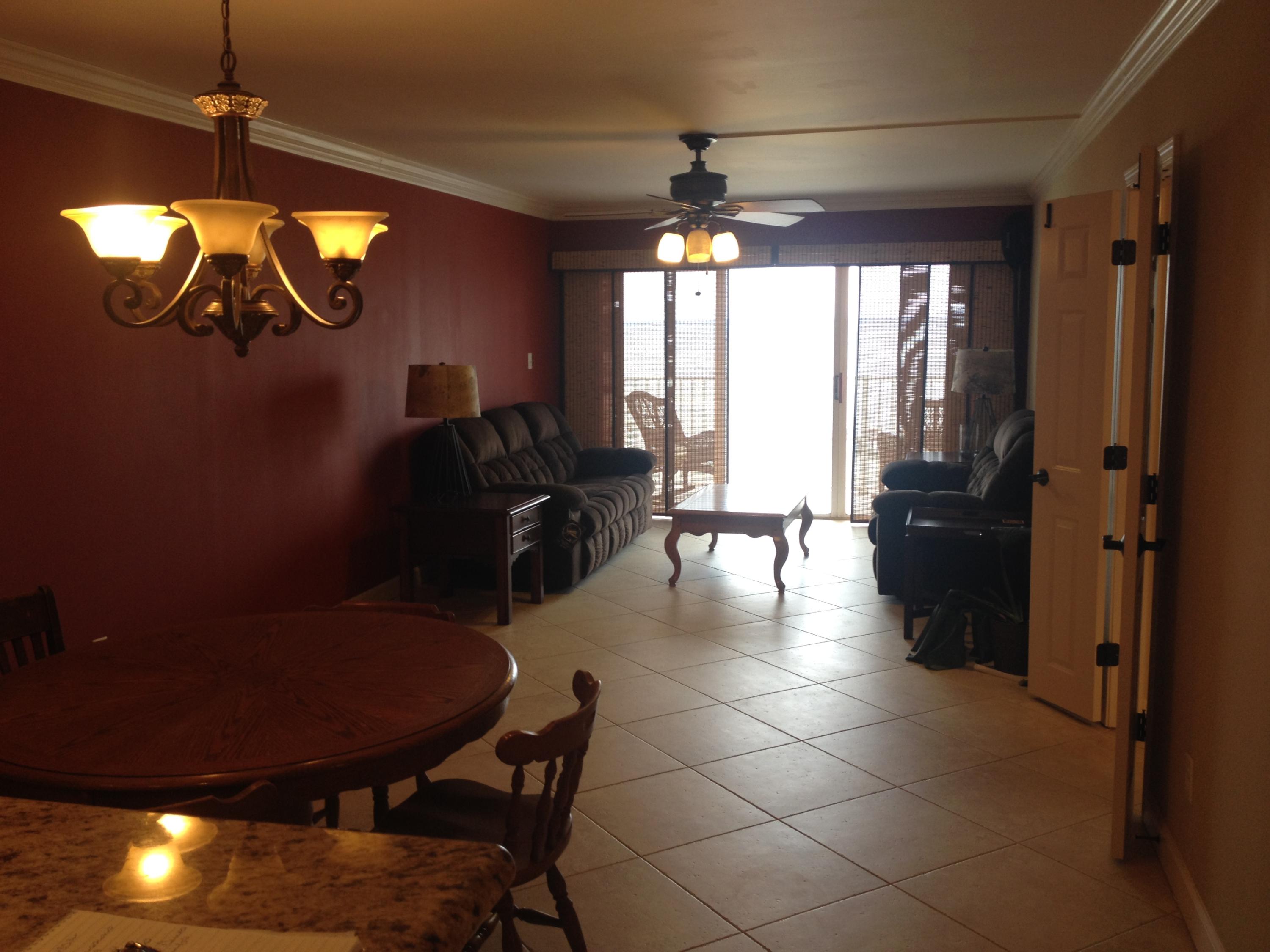 Valencia Condominiums - Residential Lease